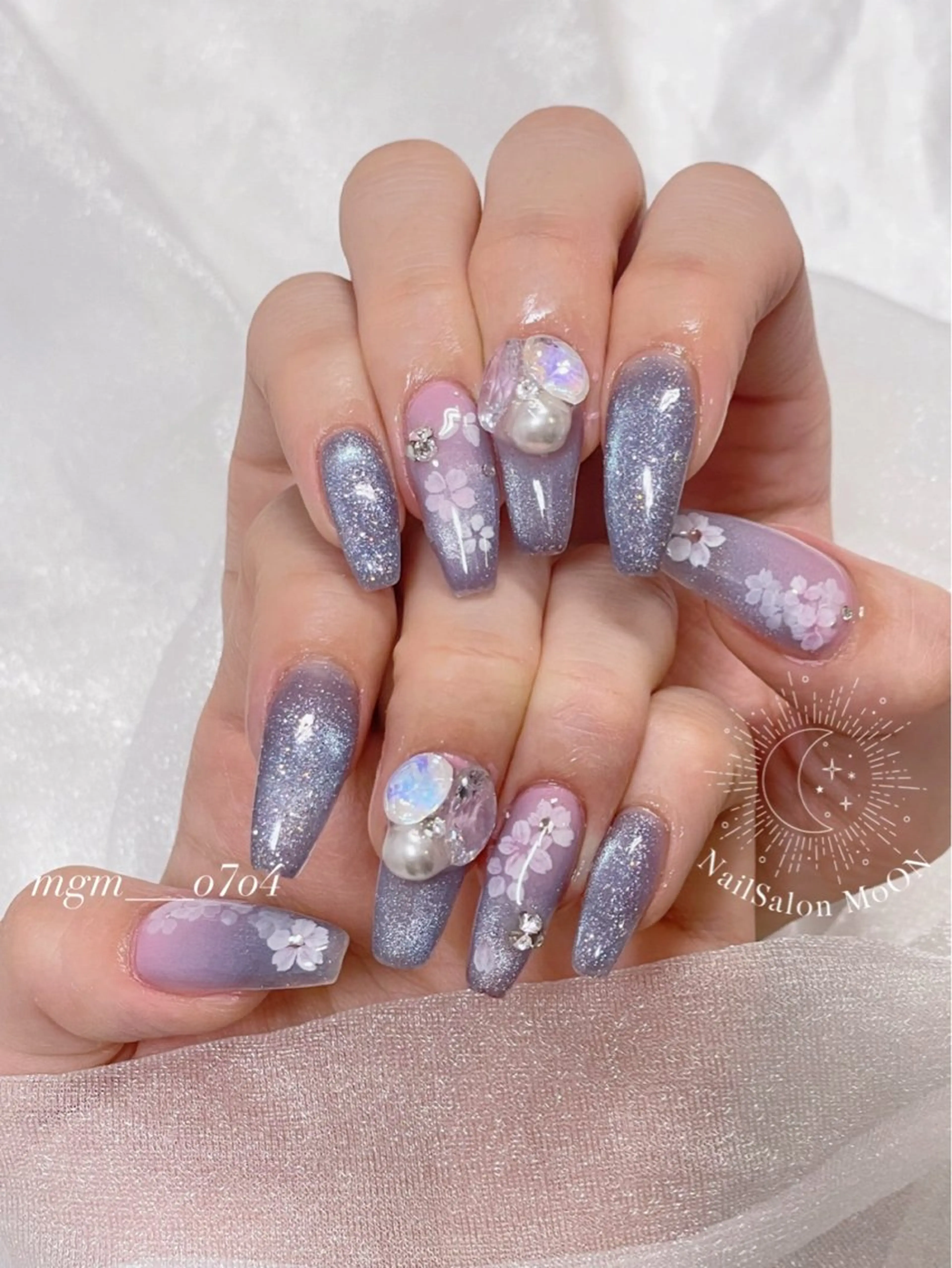 ハンドネイル ハンドケア MoON...❤︎ MeGuのネイルデザイン