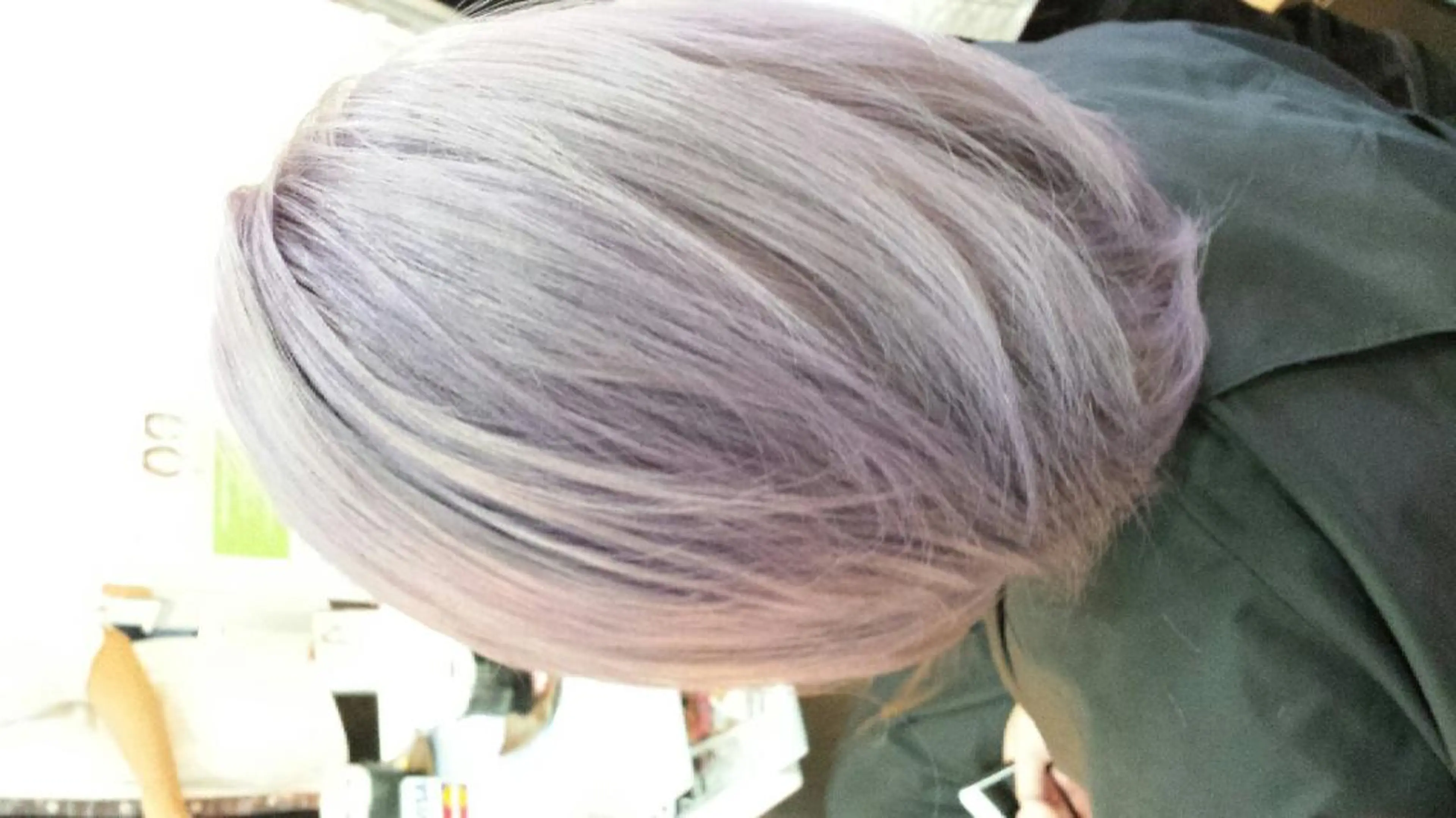 カラー ブリーチ 大久保 隆蔵のヘアスタイル