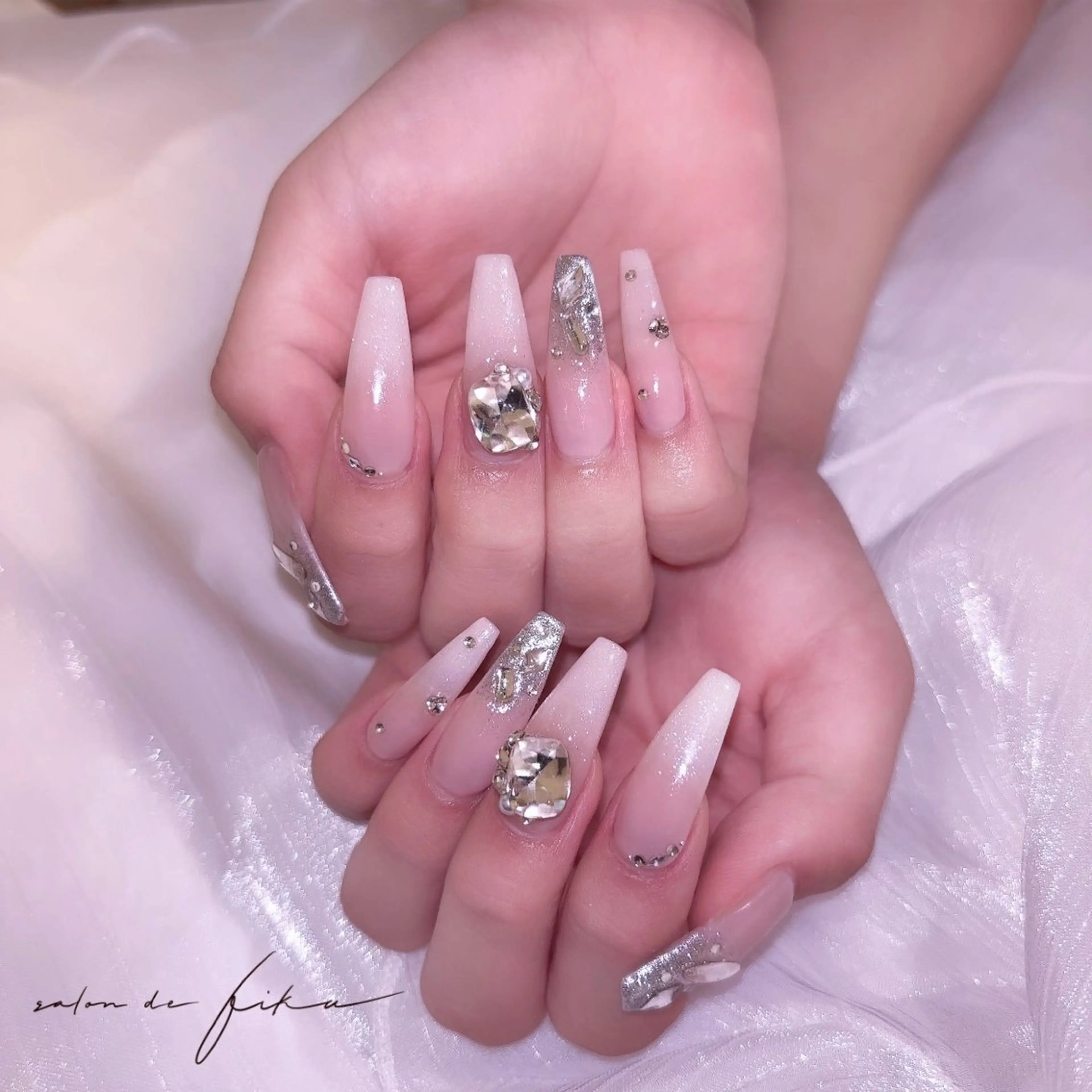 ネイル ハンドネイル ayano 【パラジェル取扱店】のネイルデザイン