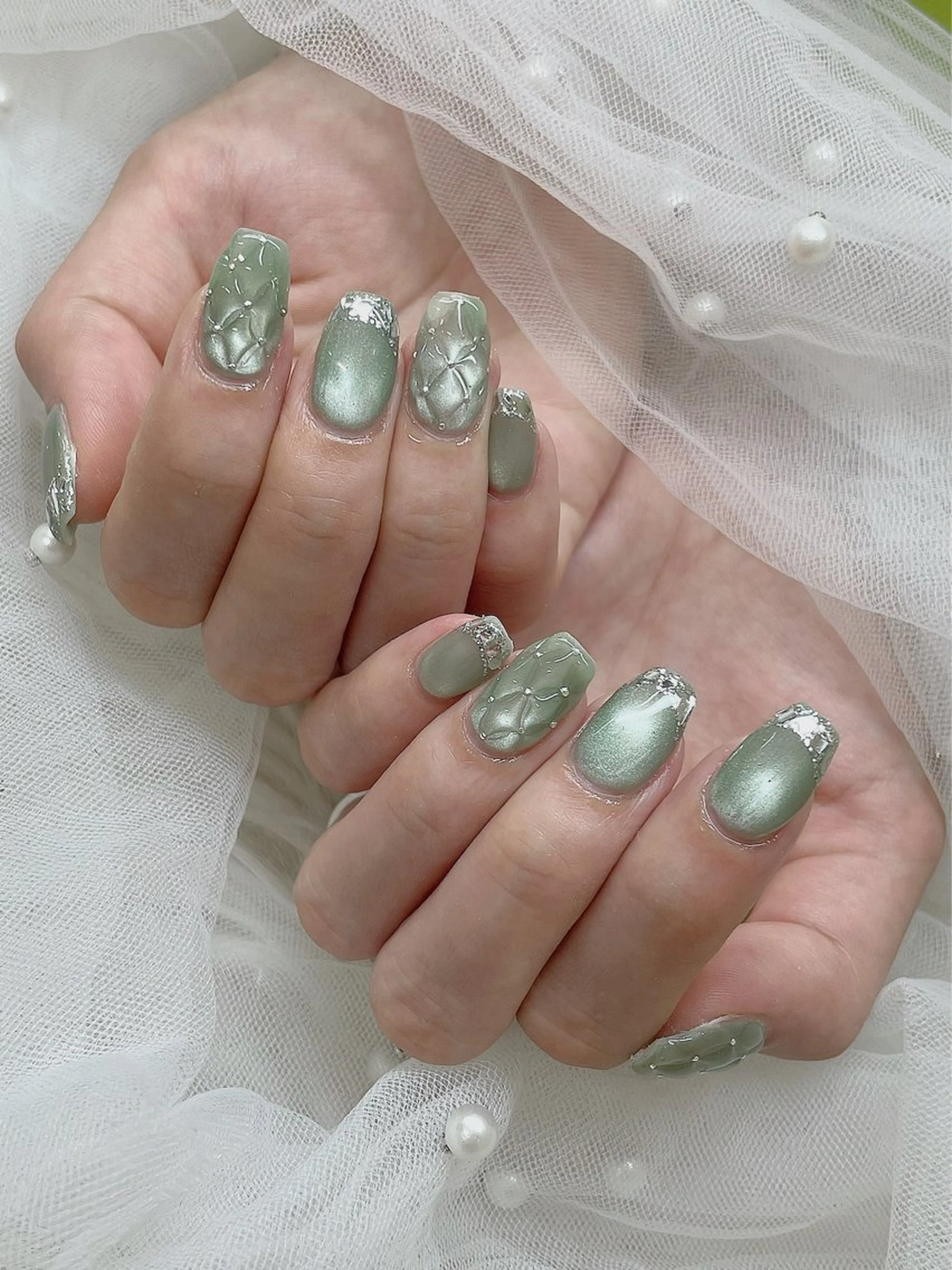 ネイル マグネットネイル 春ネイル ハンドネイル 南田 千絵のネイルデザイン