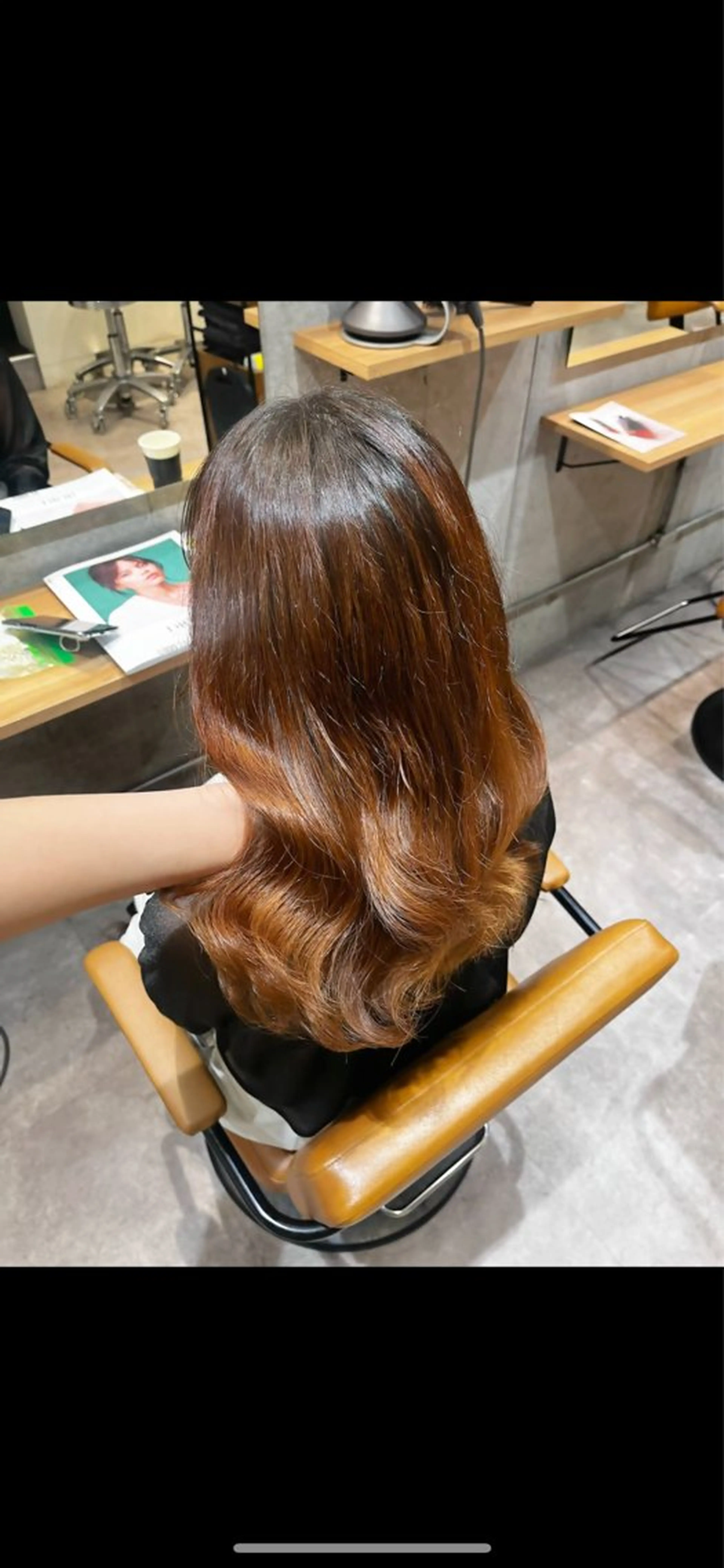 ミディアム パーマ ミディアムパーマ デジタルパーマ レイヤー/コテ巻き風 kanohaのヘアスタイル