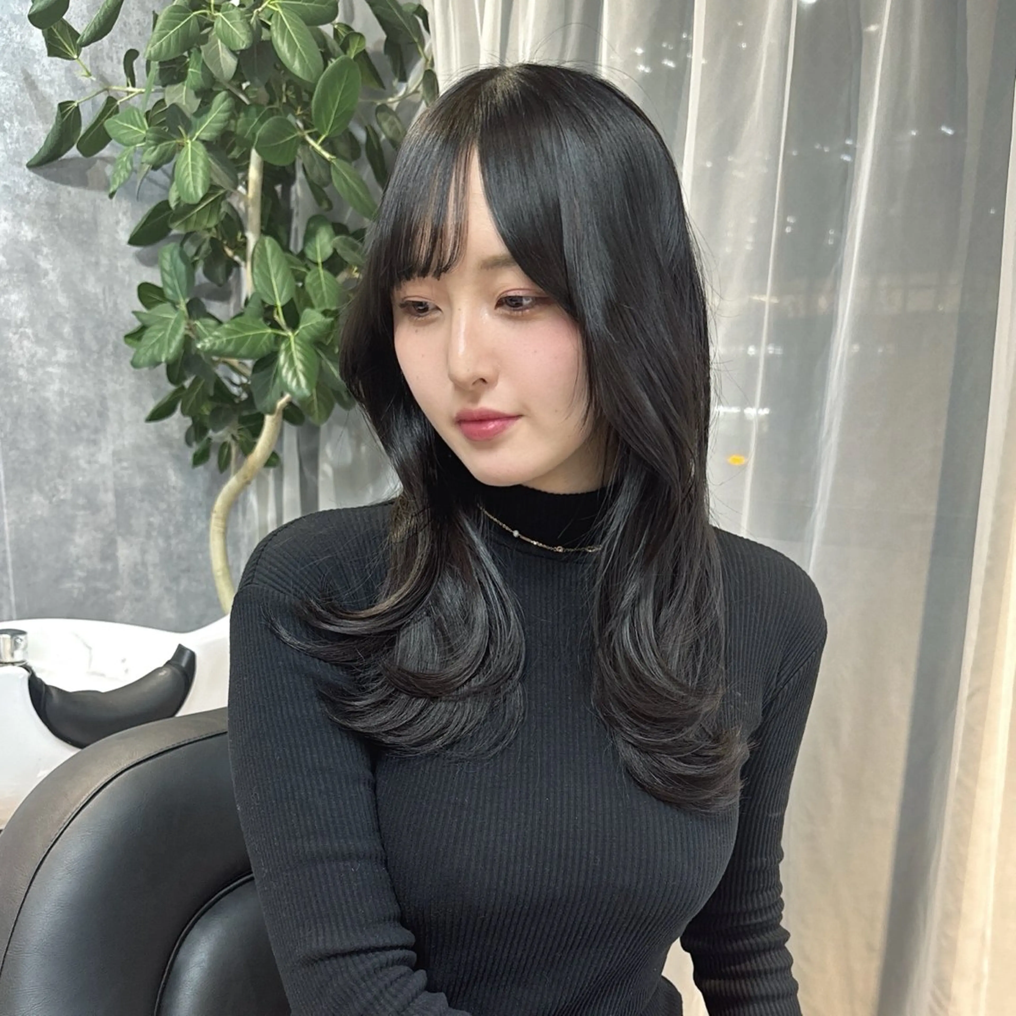 セミロング カラー カット ヘアカラー トリートメント レイヤーカット/韓国 /心斎橋/宮城ほのかのヘアスタイル