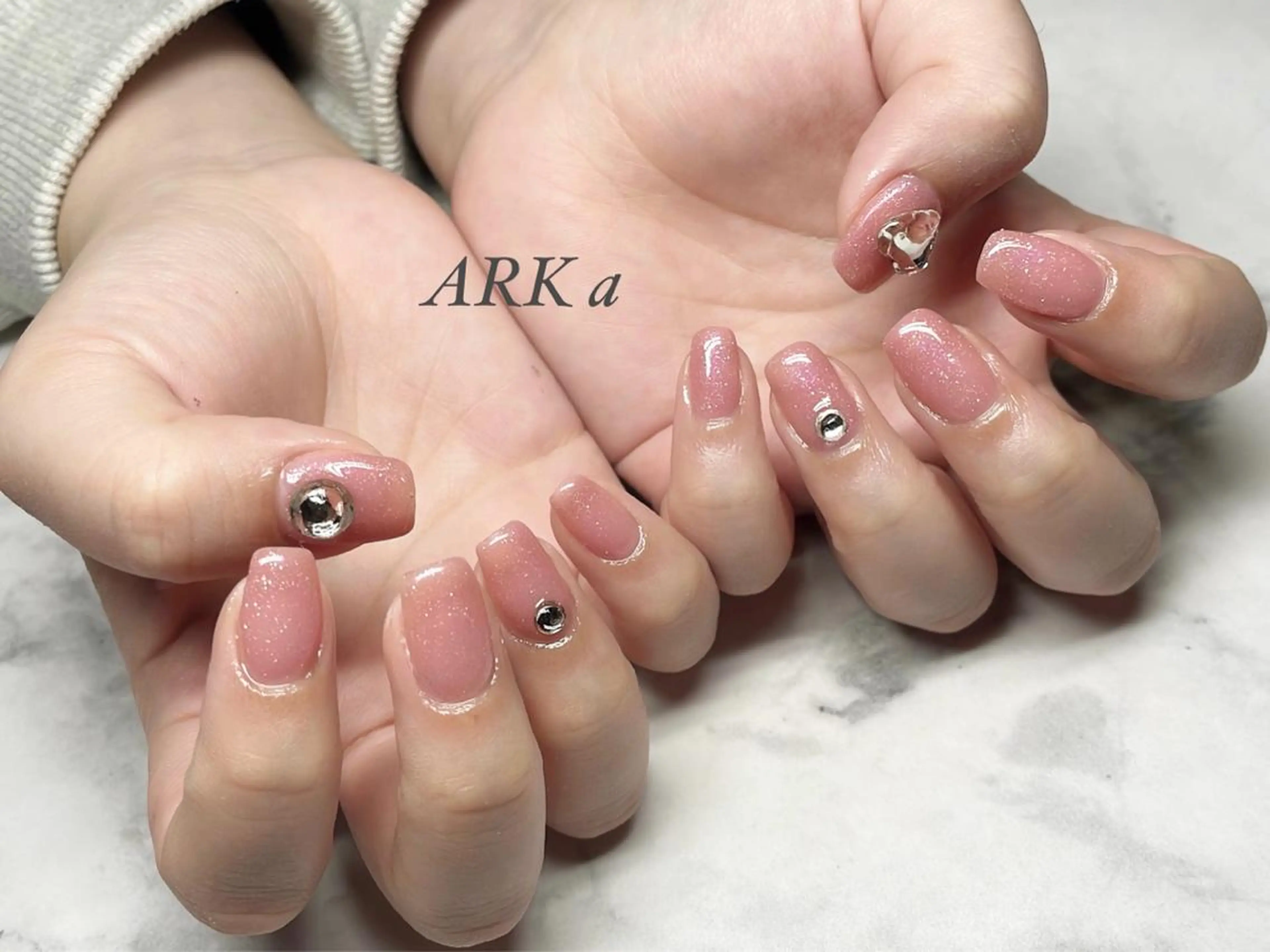 ネイル ハンドネイル ARKα Nishiのネイルデザイン