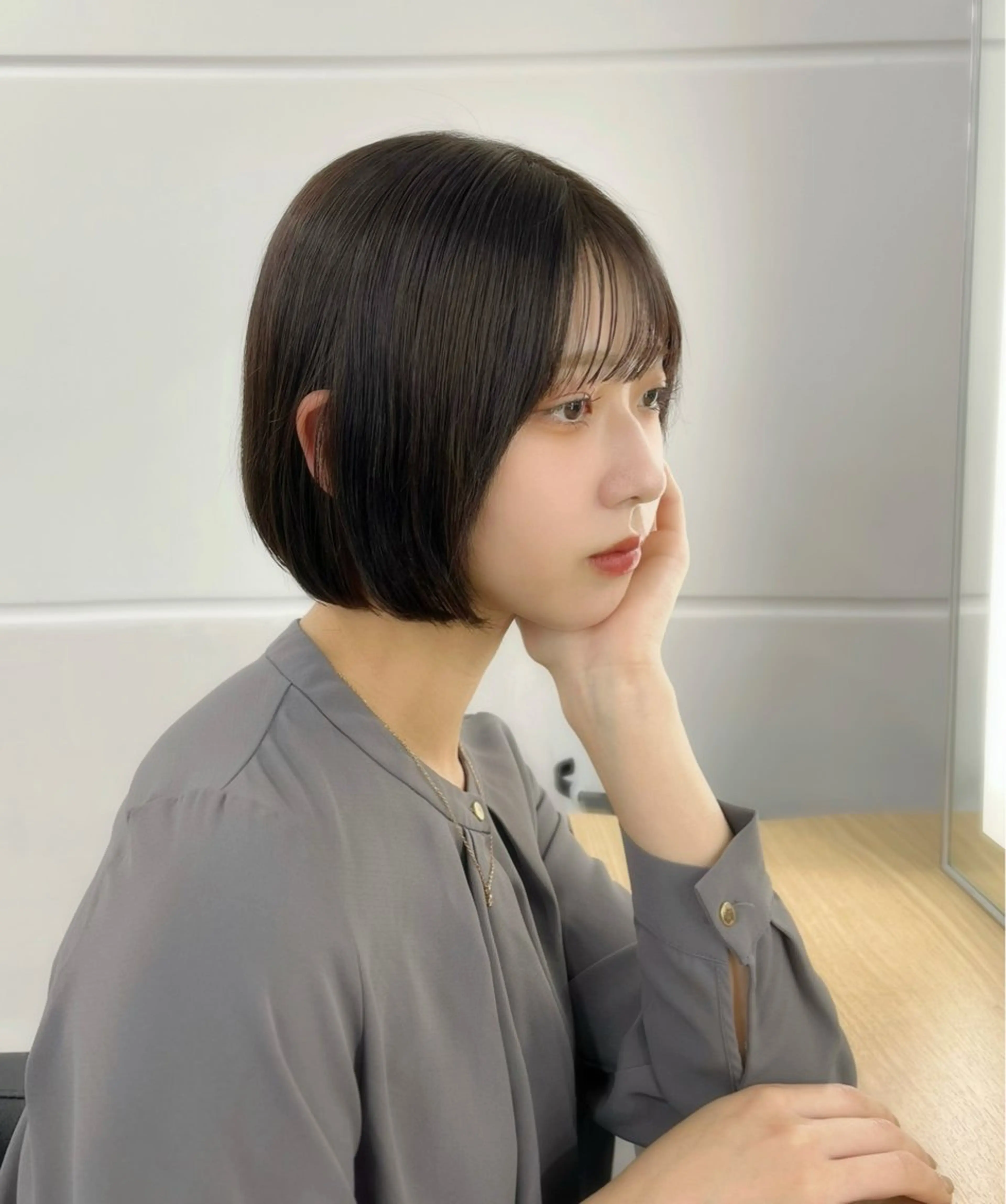 ショート 縮毛矯正/ハイトーン /パーマ/せき🧸のヘアスタイル