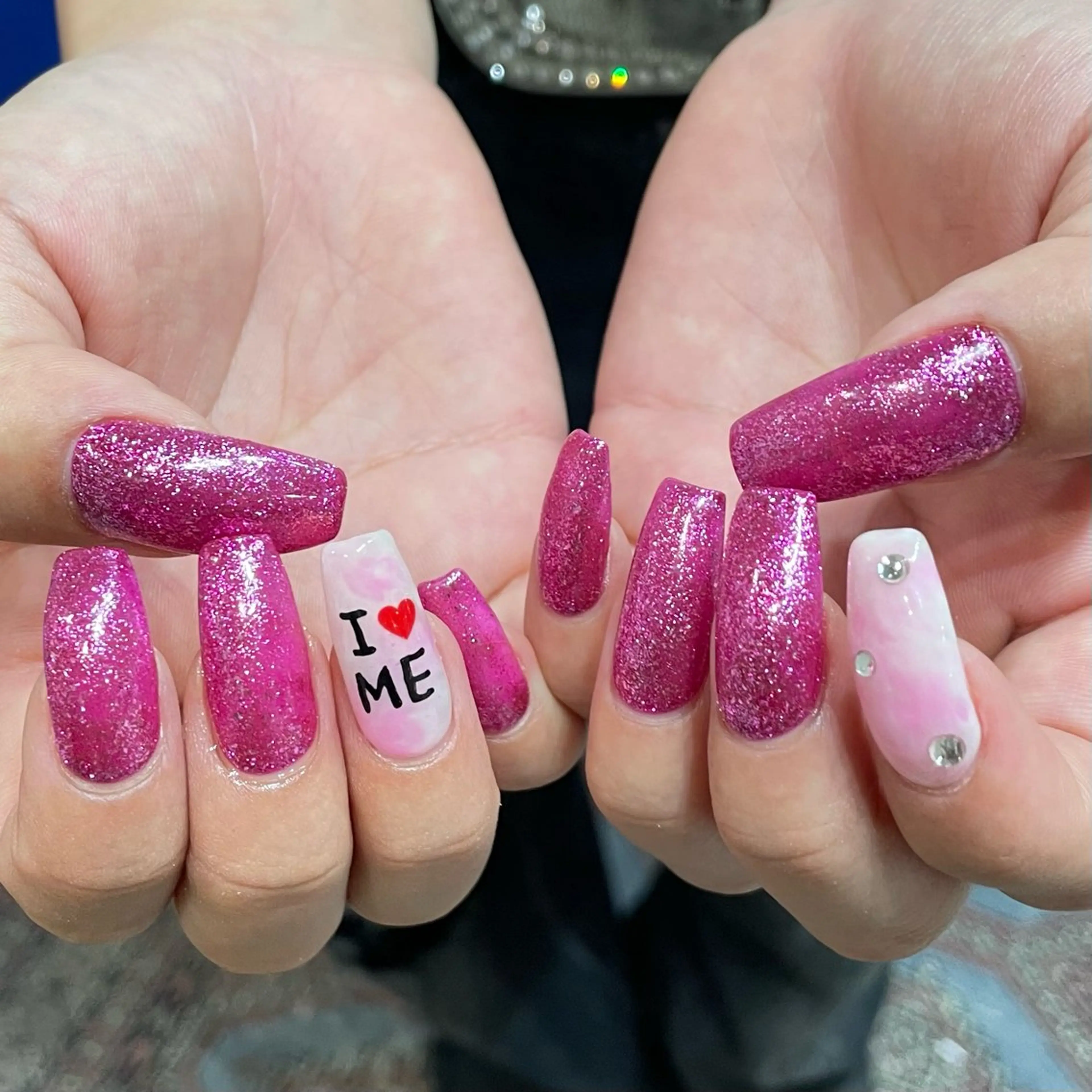 ネイル ハンドネイル Cleo 名古屋駅店 🖤Seraのネイルデザイン