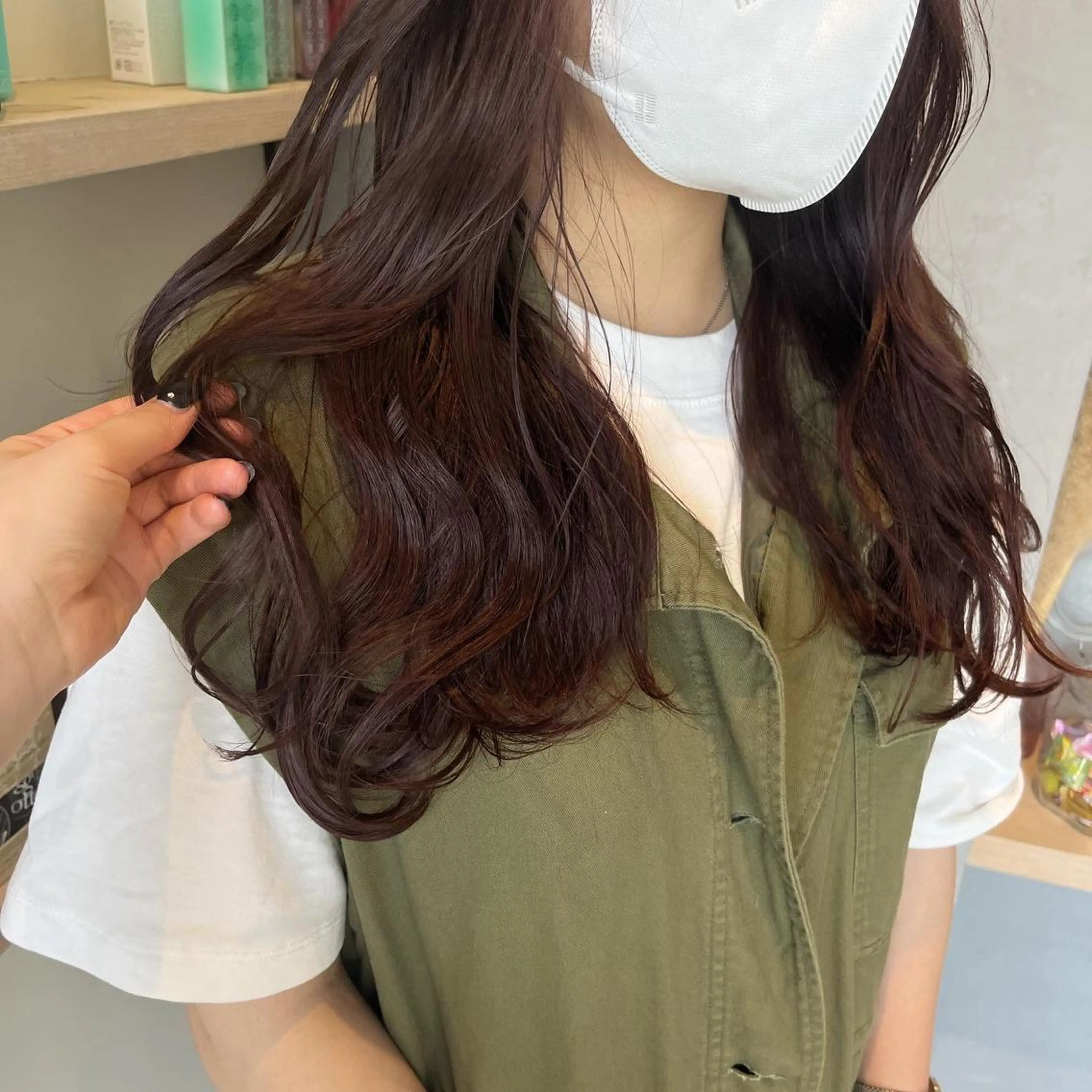 ロング ヘアカラー MAI ROCCO3rdのヘアスタイル