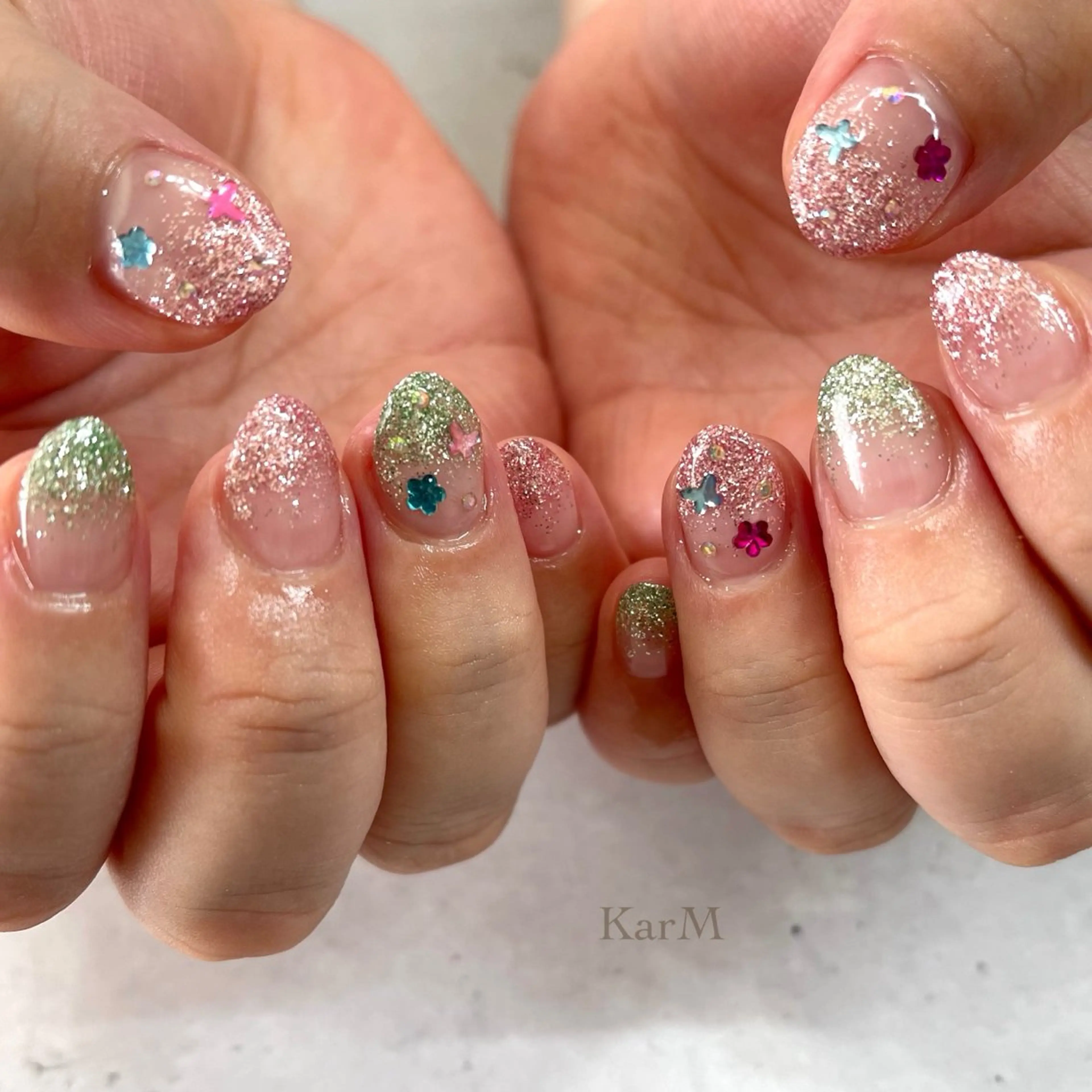 ネイル オーロラネイル チークネイル フラッシュネイル フレンチネイル グラデーション ハンドネイル ogino karinのネイルデザイン