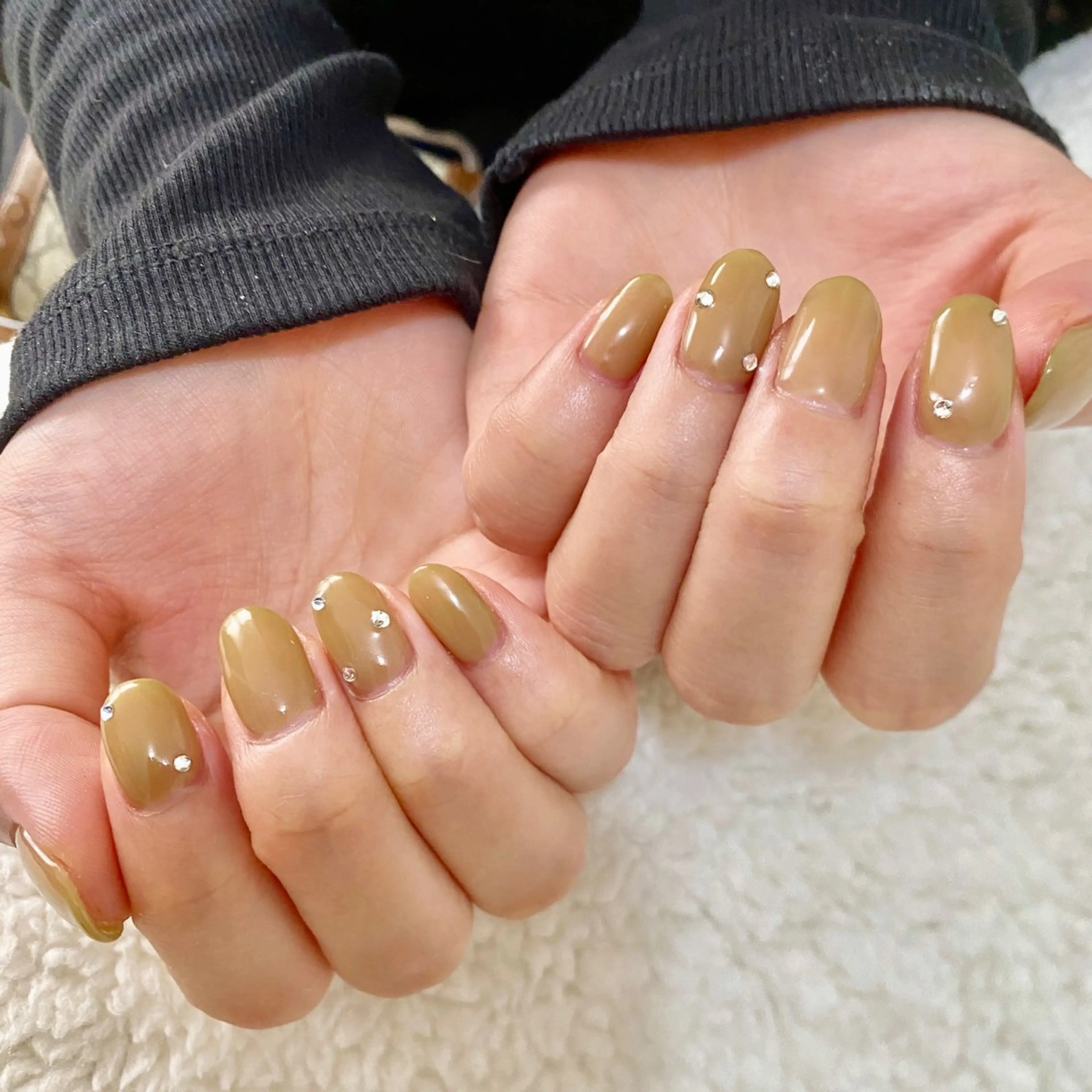 ネイル VIBLISS福岡 tomokoのネイルデザイン