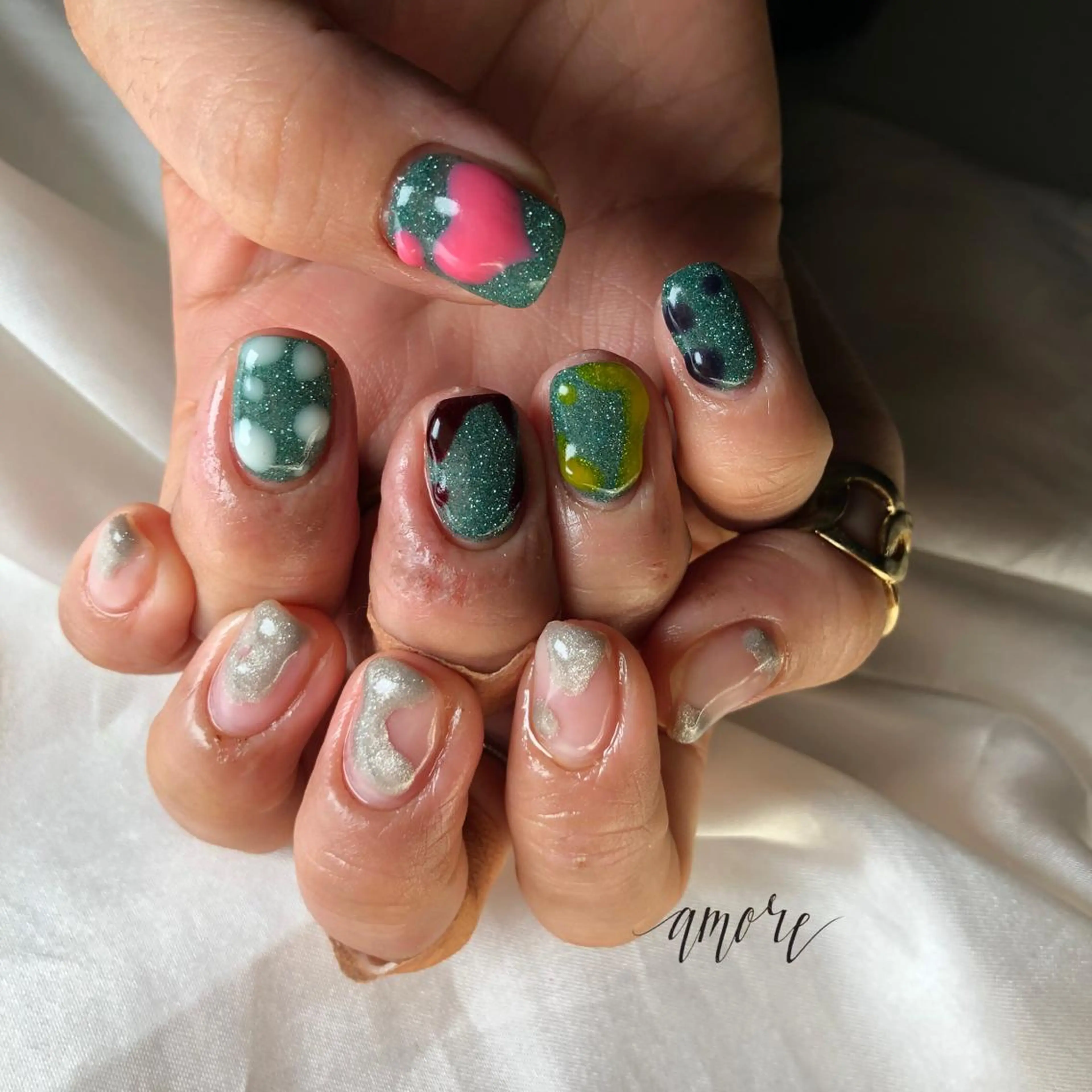 ネイル ジェルネイル 氷ネイル・うるうるネイル マグネットネイル ミラーネイル ニュアンスネイル You kyehwaのネイルデザイン