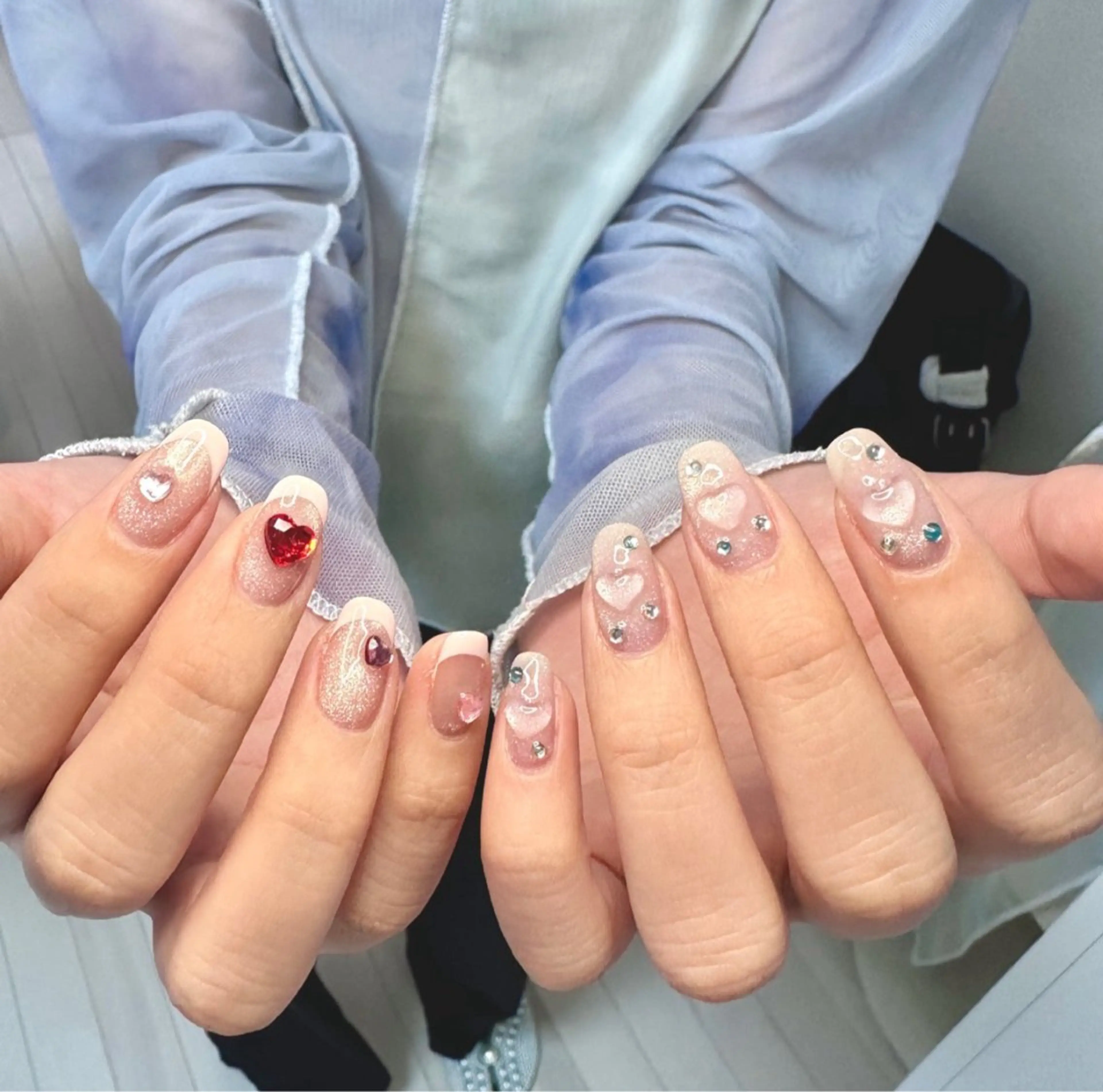 ネイル アートネイル オーロラネイル チークネイル フレンチネイル ガラスフレンチ ハンドネイル 🎀🎀YooLi Nail Salonのネイルデザイン