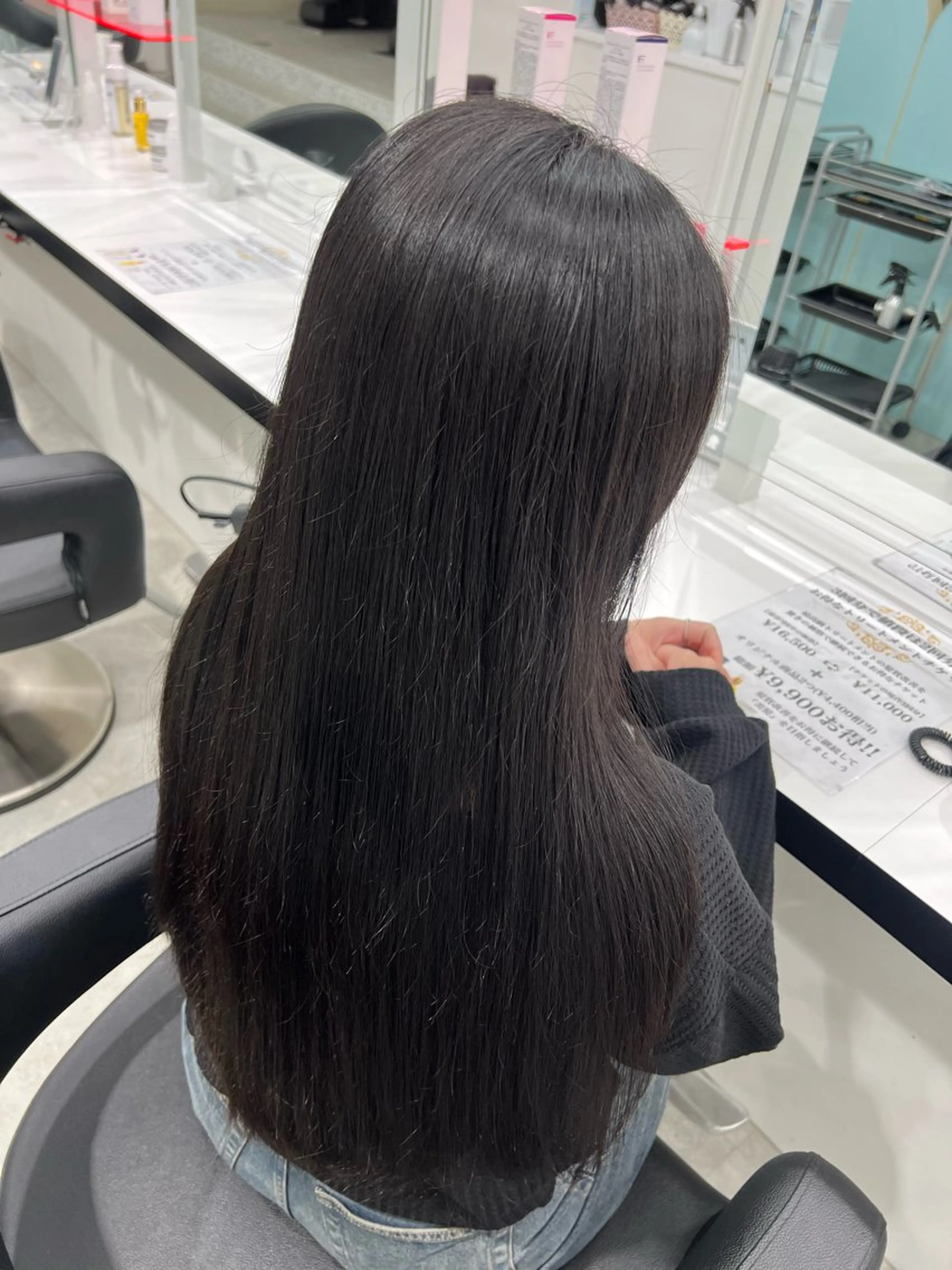 ロング レイヤーカット/ ハイトーン/Moeのヘアスタイル