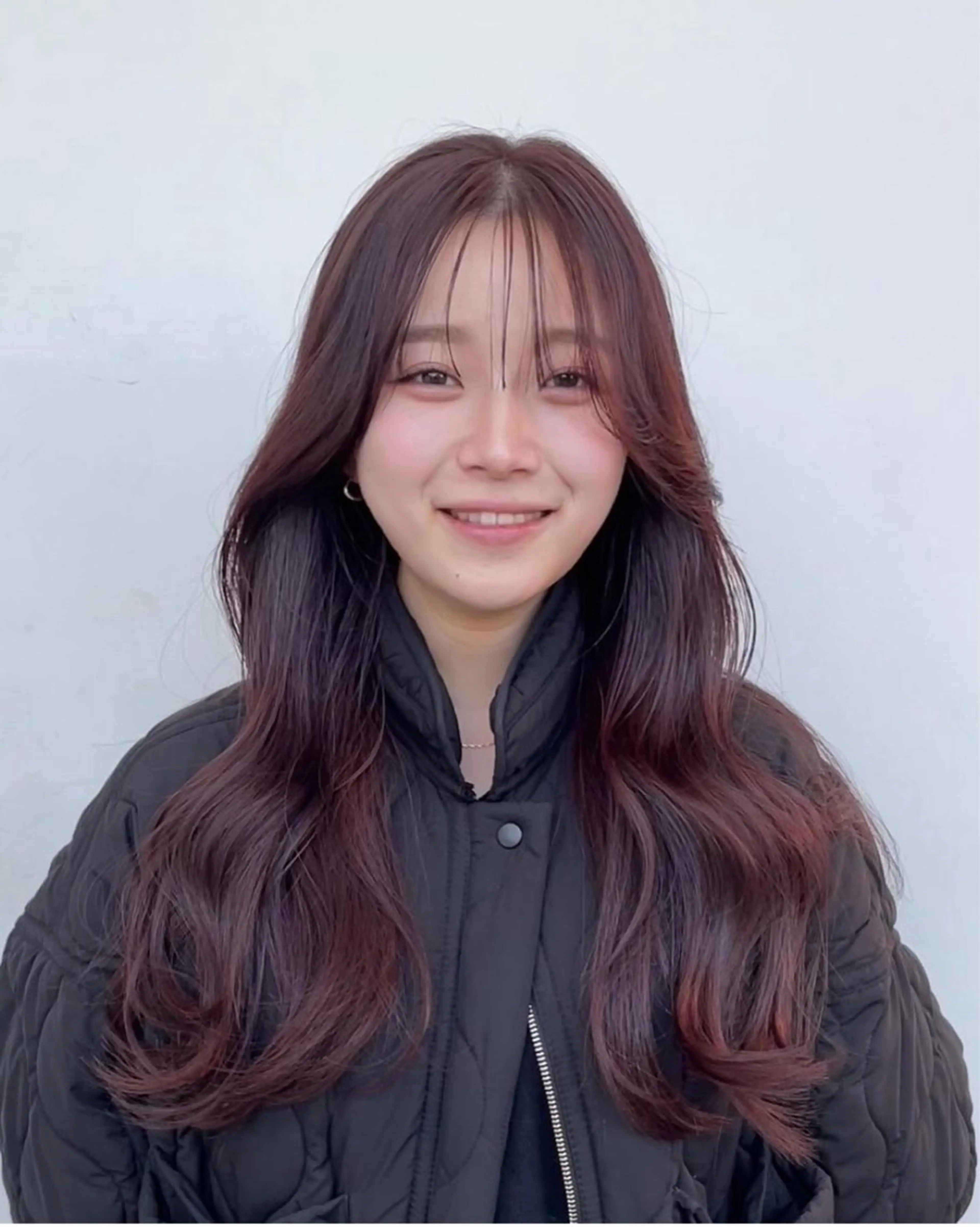 セミロング カラー レイヤー/ブリーチ ♥️【木坂 桃歌】のヘアスタイル