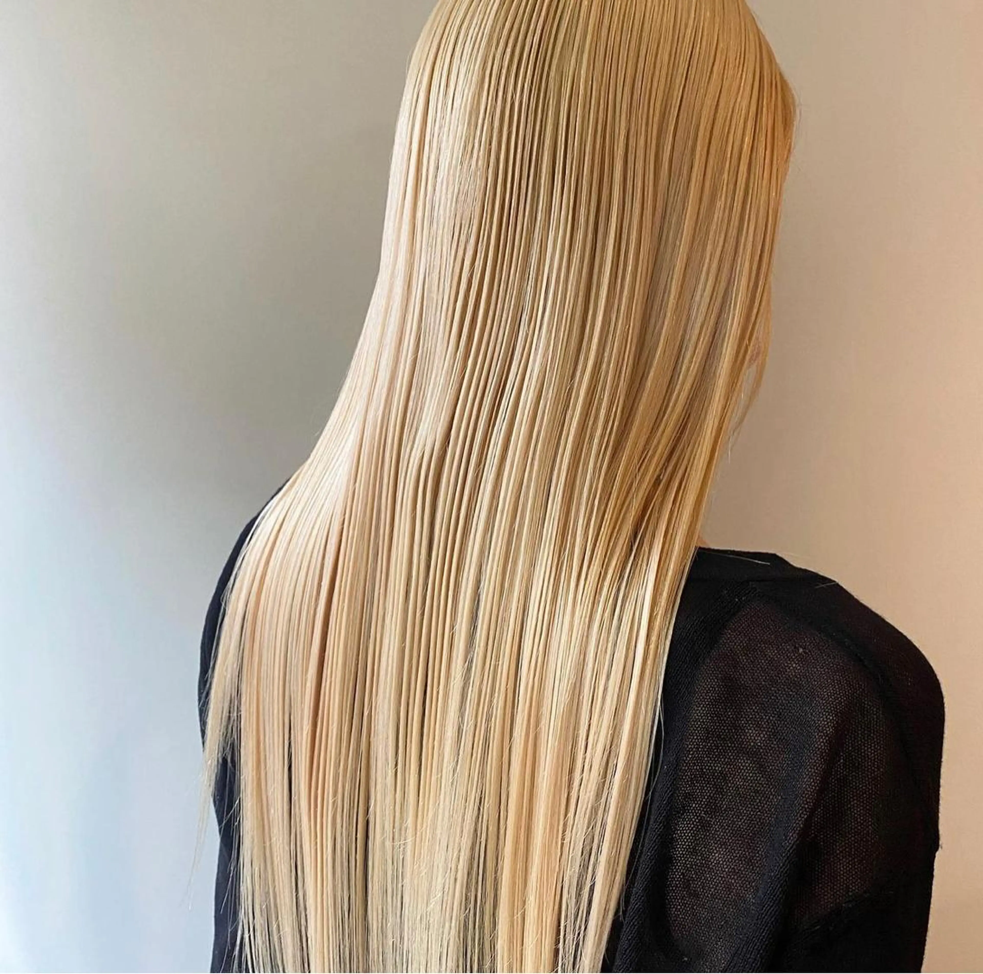 ロング カラー パーマ ヘアアレンジ メンズ キッズ ネイル マツエク・マツパ 抜きっぱなしブロンド 撮影モデル募集 🦋soemikaのヘアスタイル