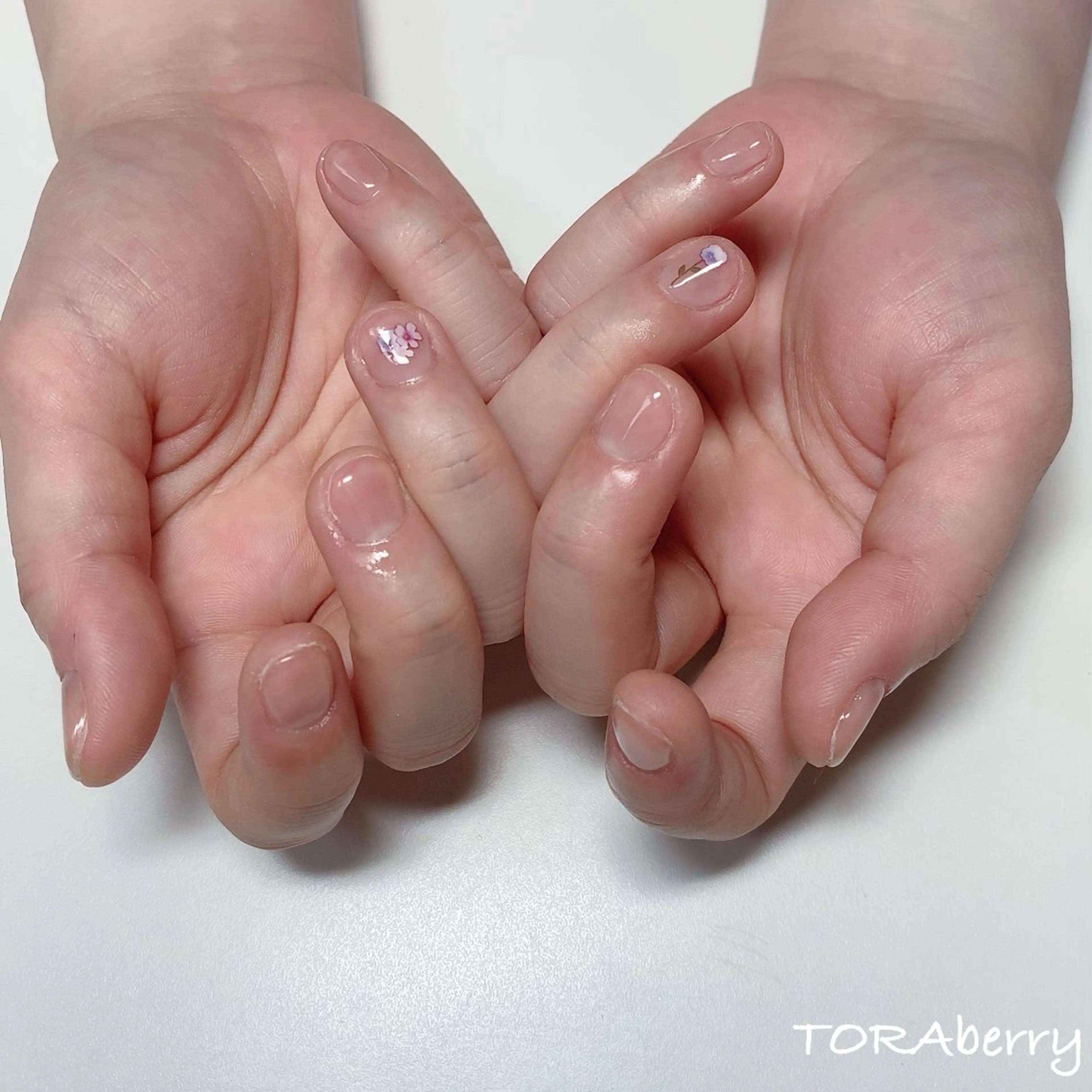 ネイル ハンドネイル ネイリスト なつみのネイルデザイン