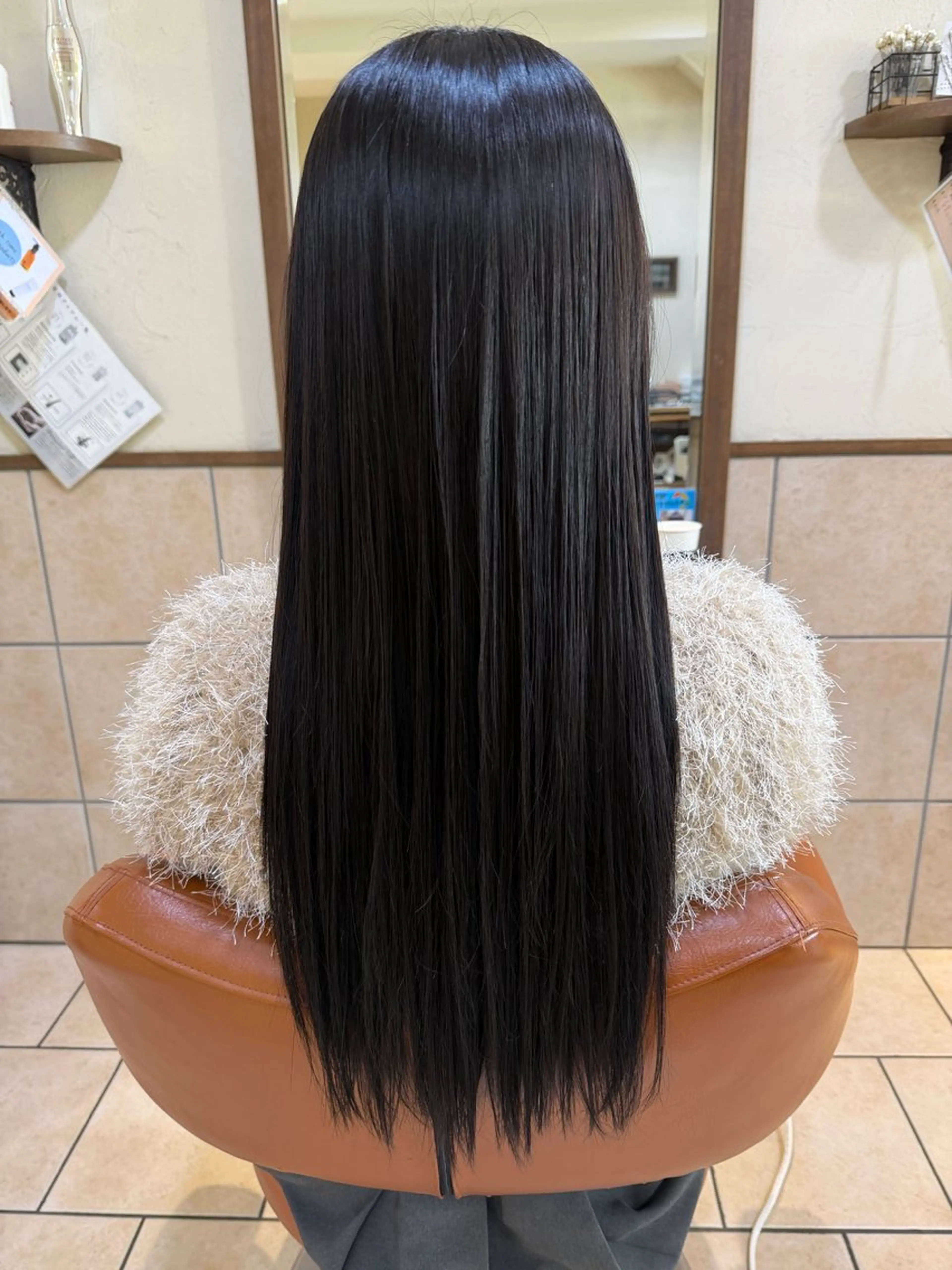 ロング カラー ヘアカラー 井上 琉菜のヘアスタイル