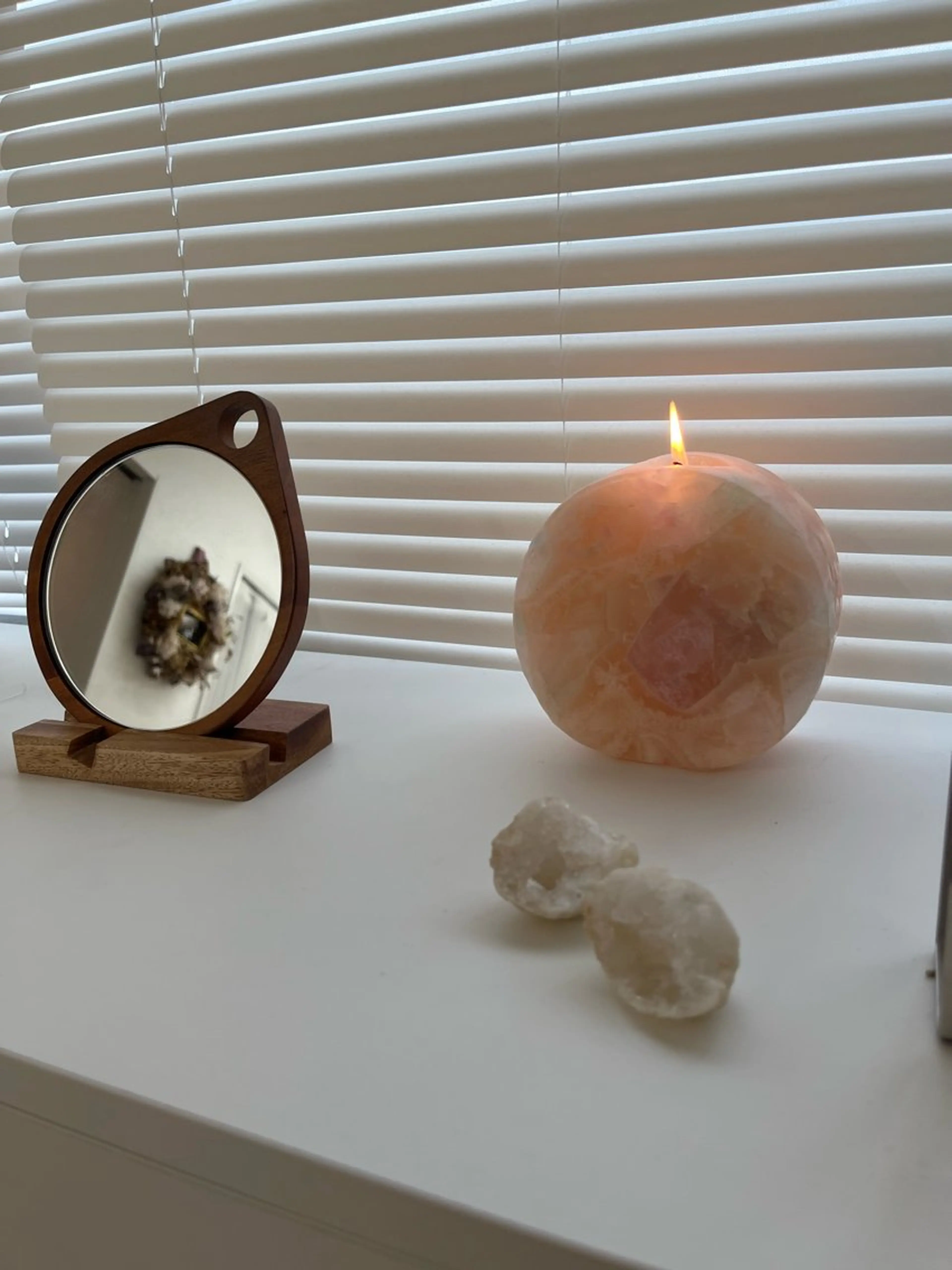 マツエク・マツパ マツパ loji所属・ナチュラル眉サロン 🌿lojiロジの眉毛・アイブロウイメージ