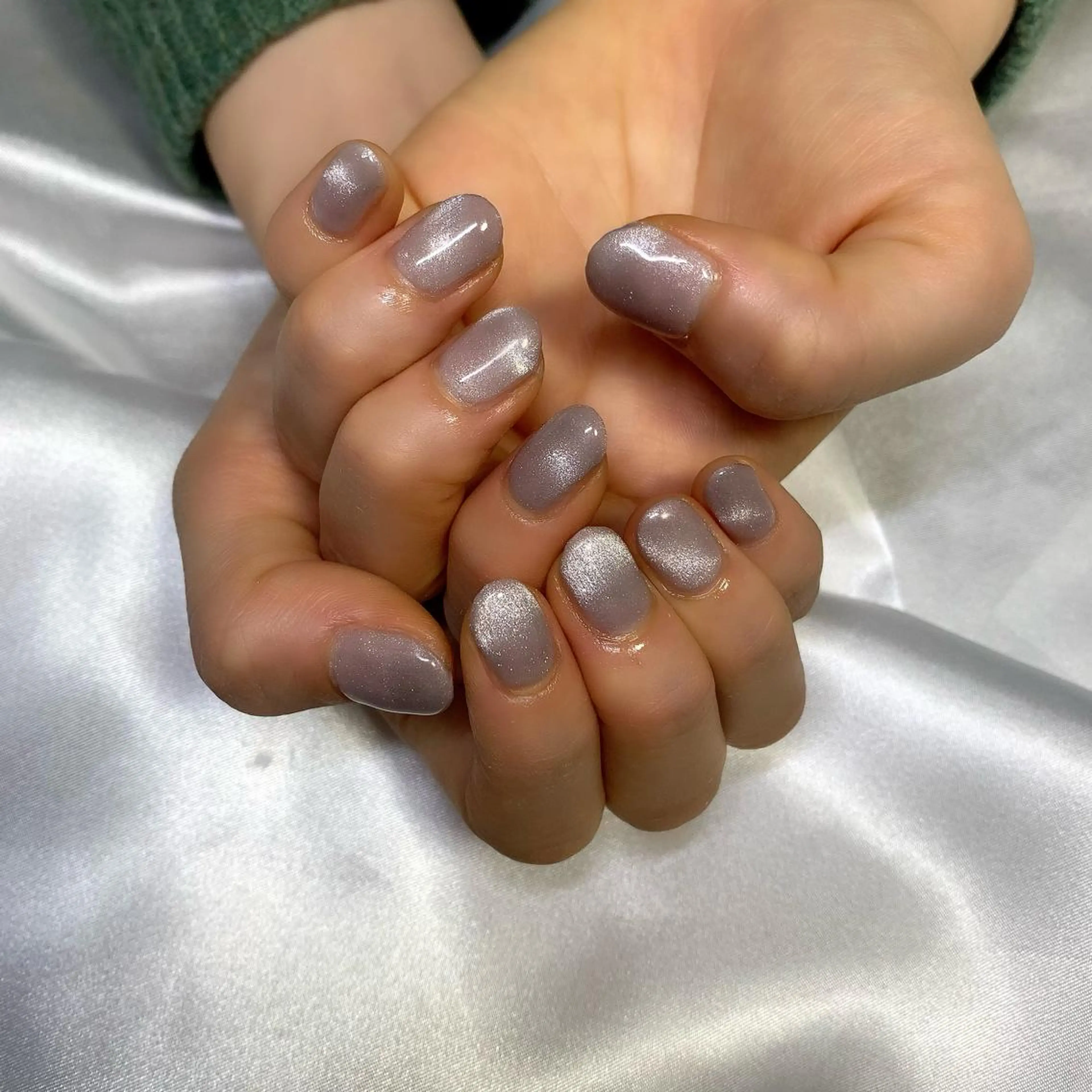 ネイル マグネットネイル ハンドネイル Lucid Fleur Amiのネイルデザイン