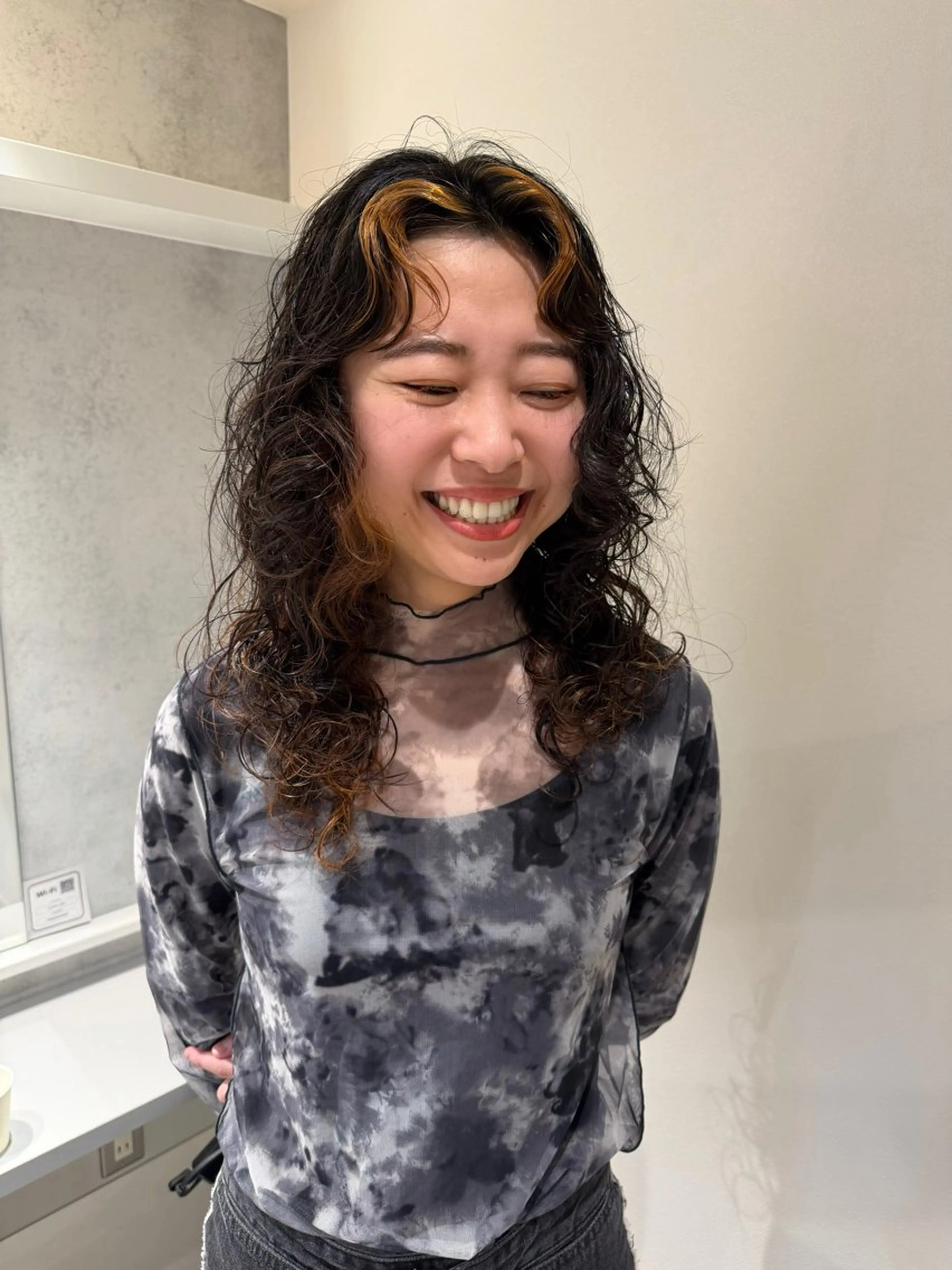 ロング パーマ 梅田ハイトーンカラー 🎀riseのヘアスタイル