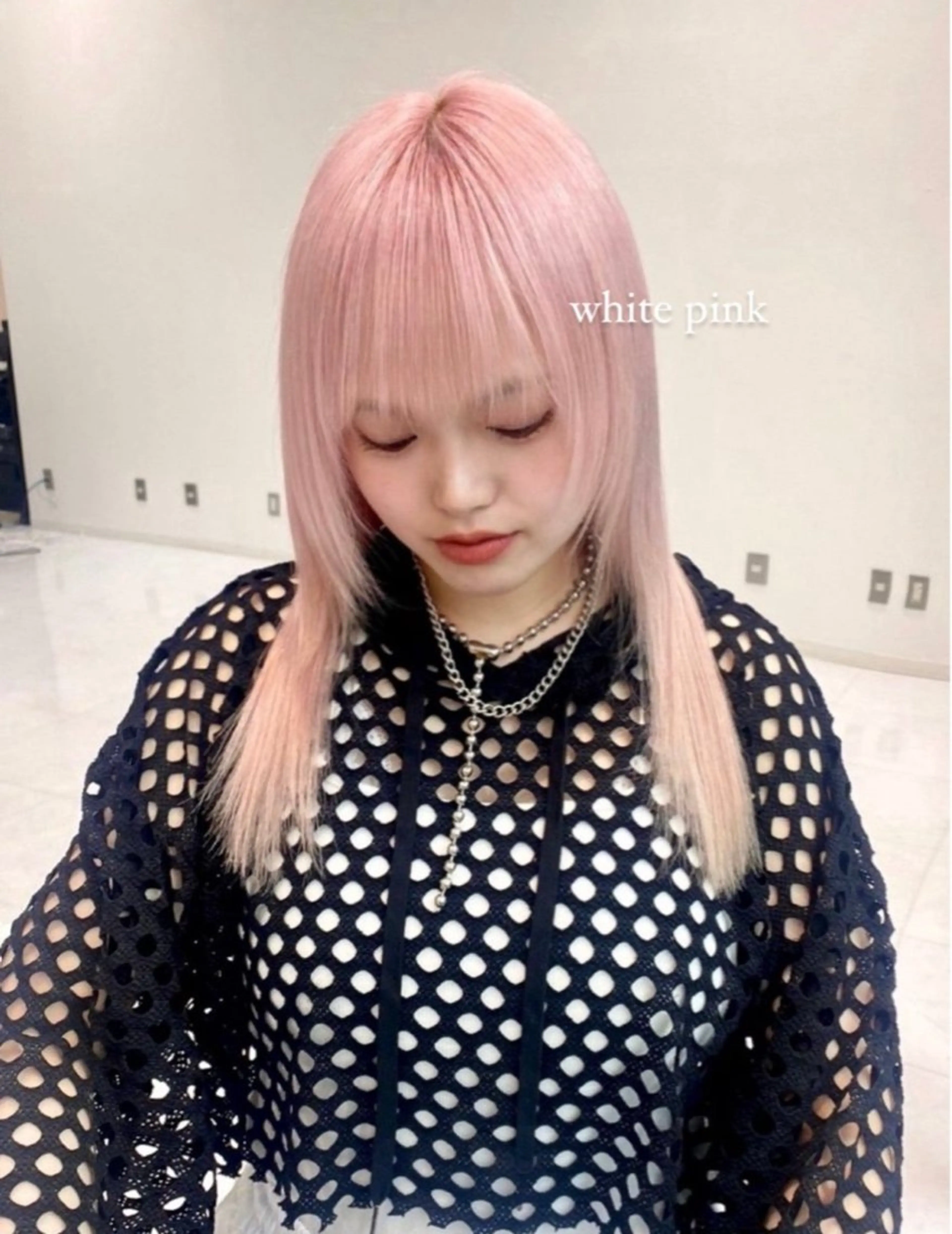 ミディアム カラー ヘアアレンジ ヘアカラー トリートメント ヘアセット ハイトーン/透明感 髪質改善/rinaのヘアスタイル