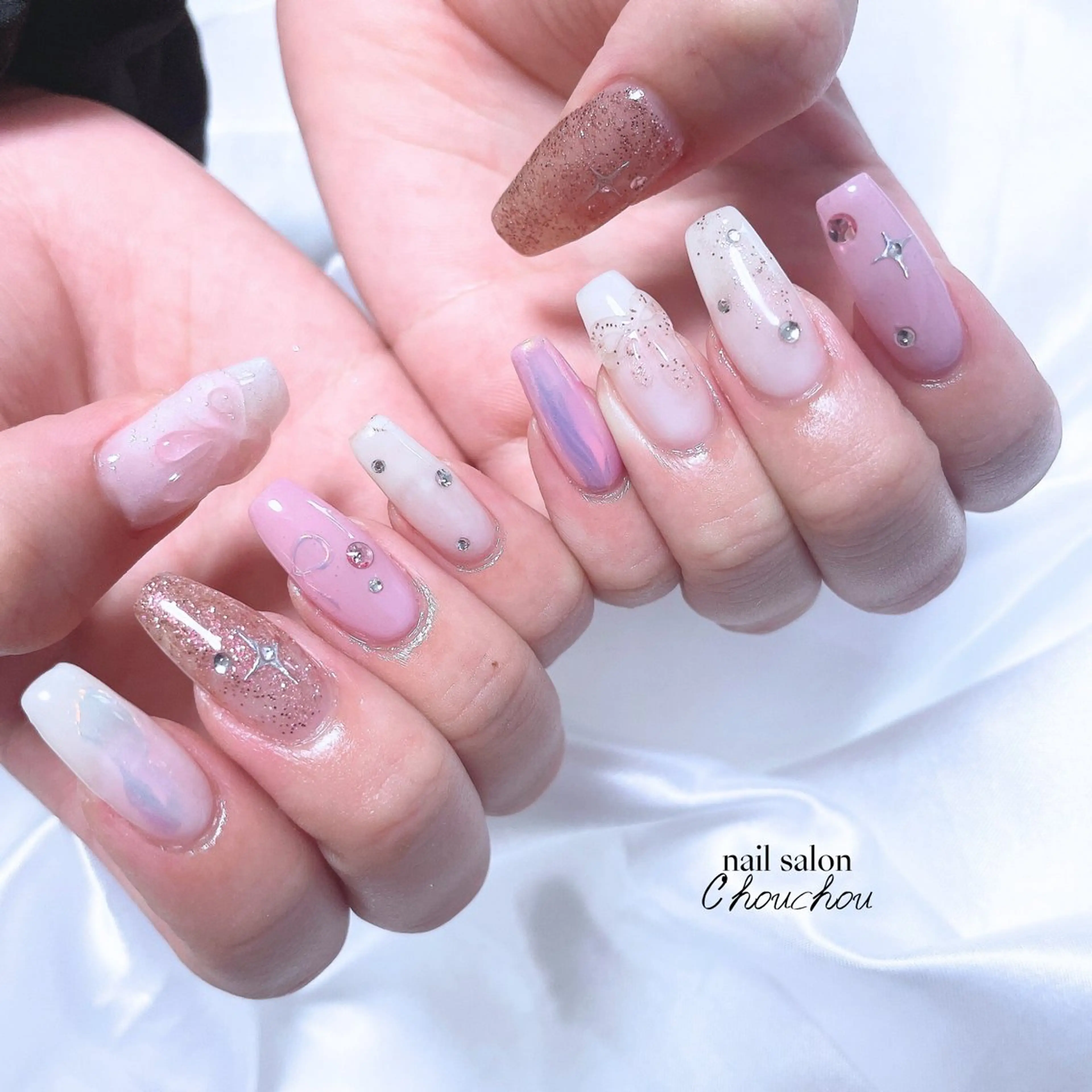 ネイル アートネイル ミラーネイル C'hou chouのネイルデザイン