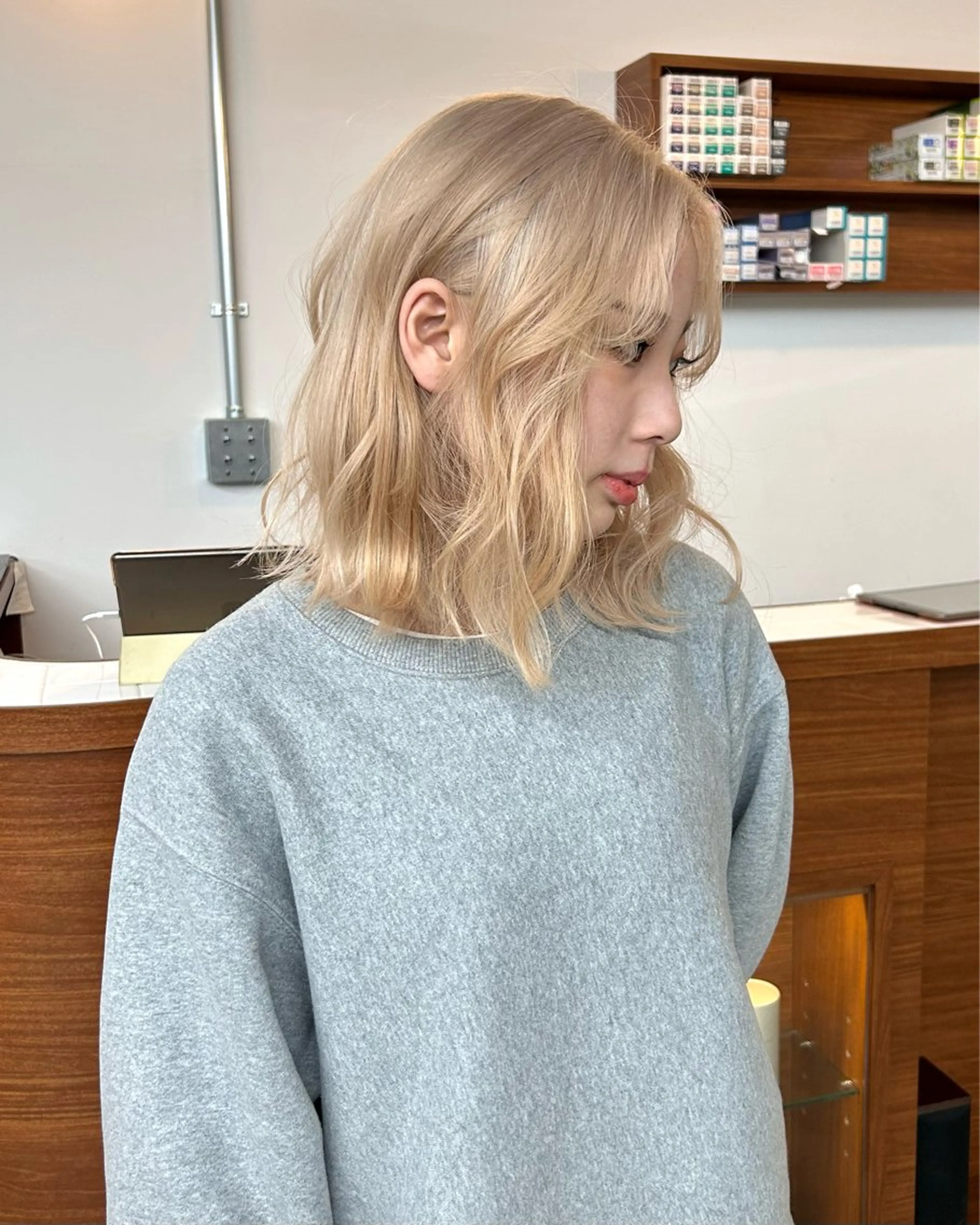 ベージュカラー🧸🥞【ブリーチリタッチ＋カラー+トリートメント】の写真