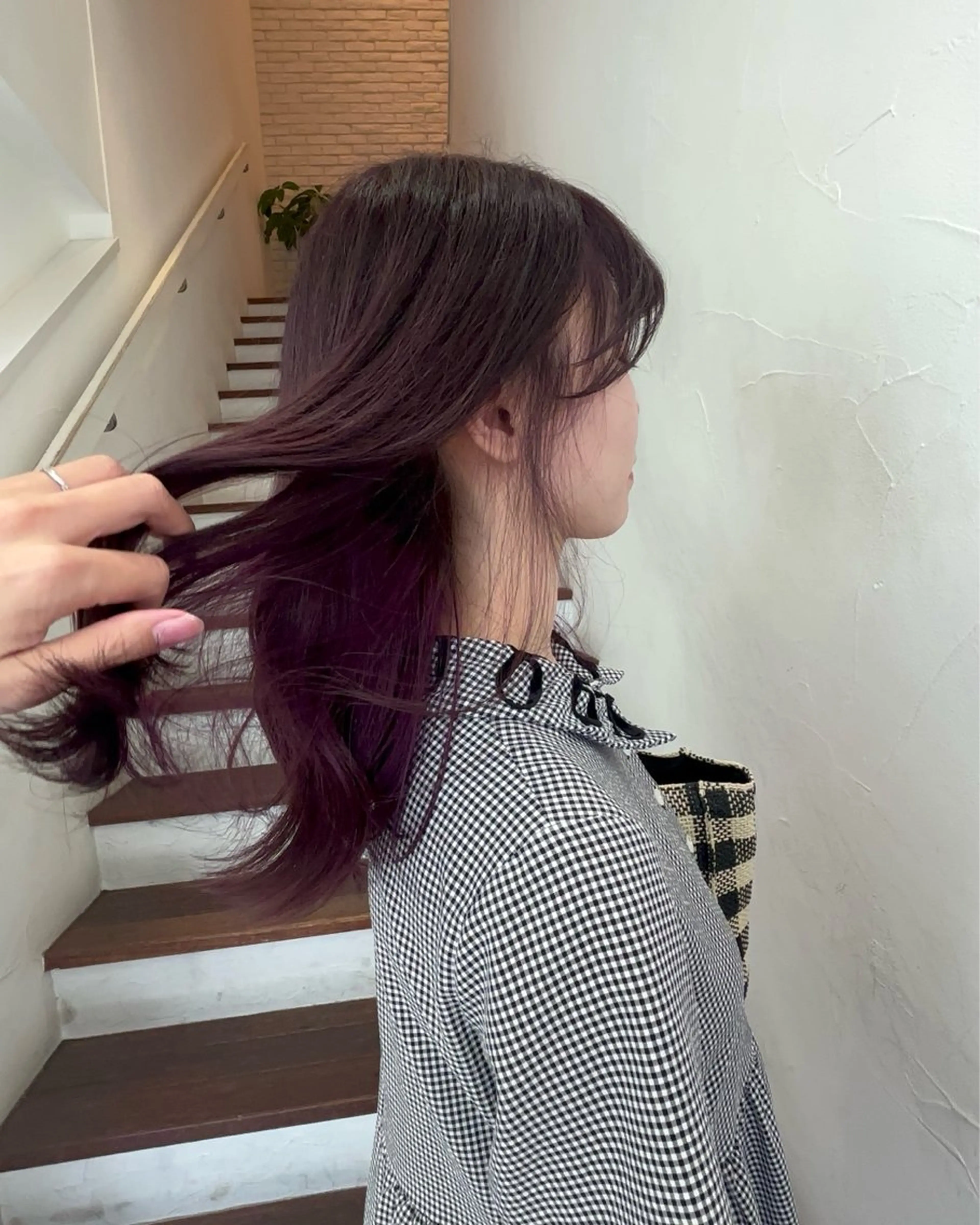 ロング カラー ヘアアレンジ ラベンダーカラー ピンクカラー カット ヘアカラー パーマ 縮毛矯正 トリートメント ヘッドスパ ヘアセット ミドウチ アヤカのヘアスタイル