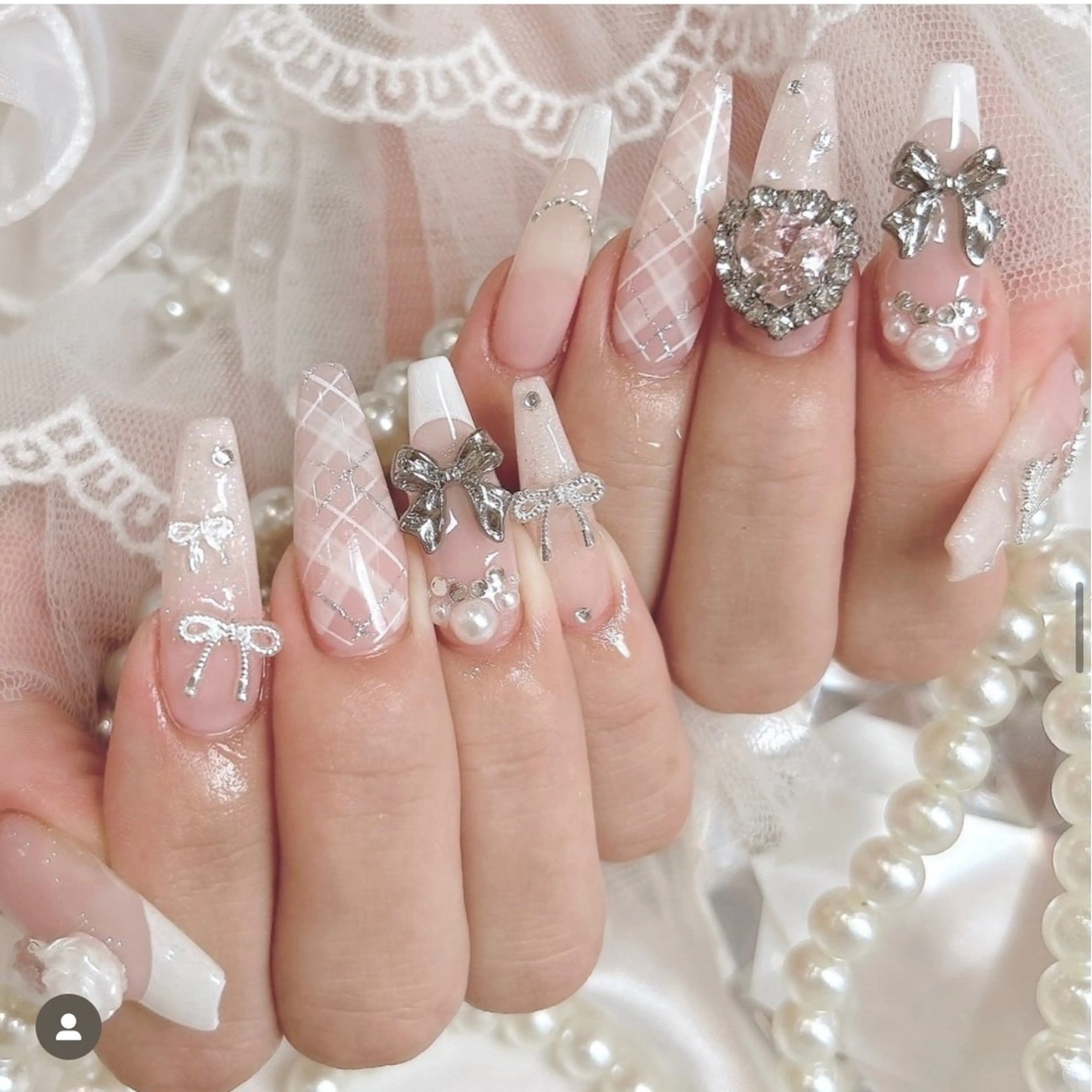 ネイル アートネイル フレンチネイル ジェルネイル 韓国ネイル マグネットネイル Lenie Shinokuboのネイルデザイン