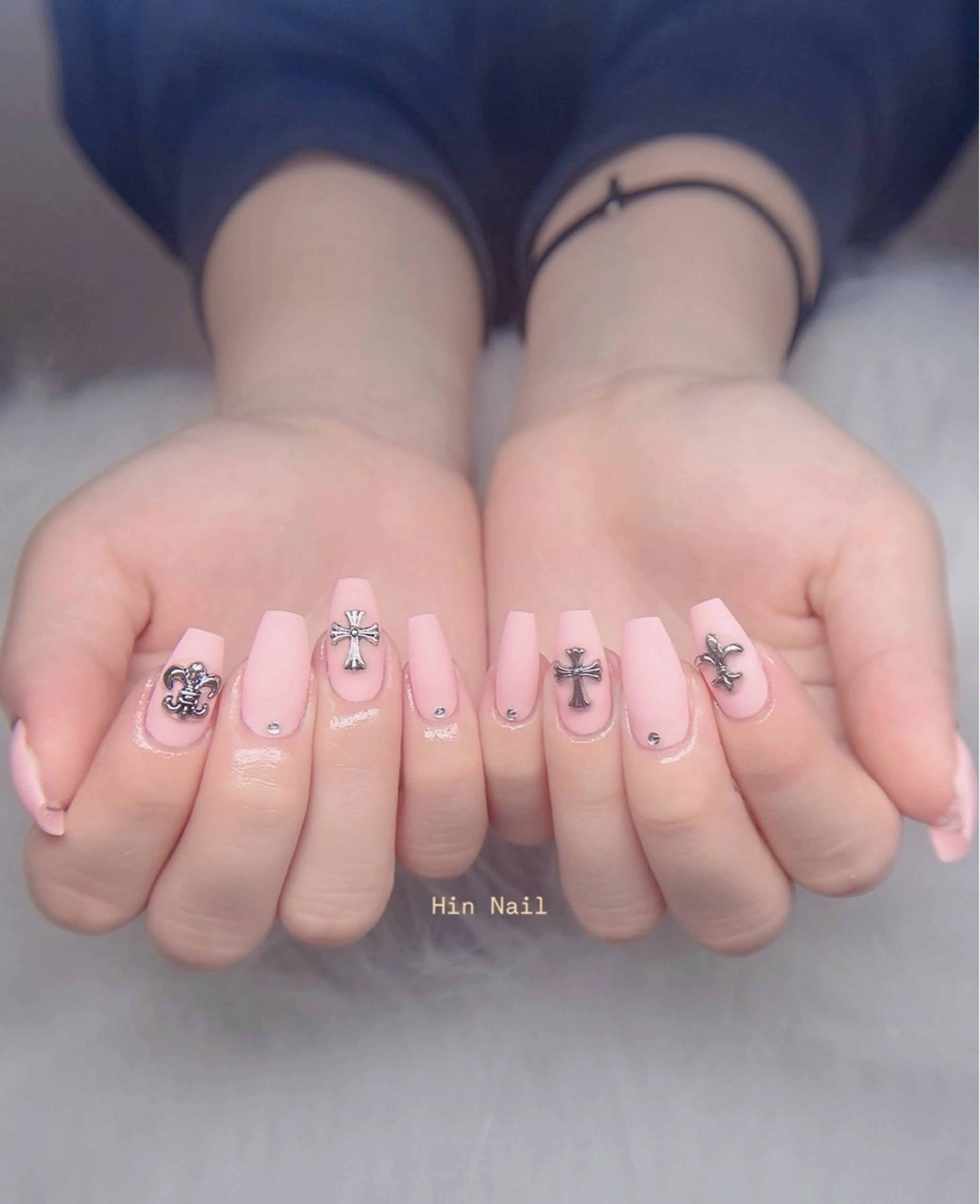 ネイル HIN NAILのネイルデザイン