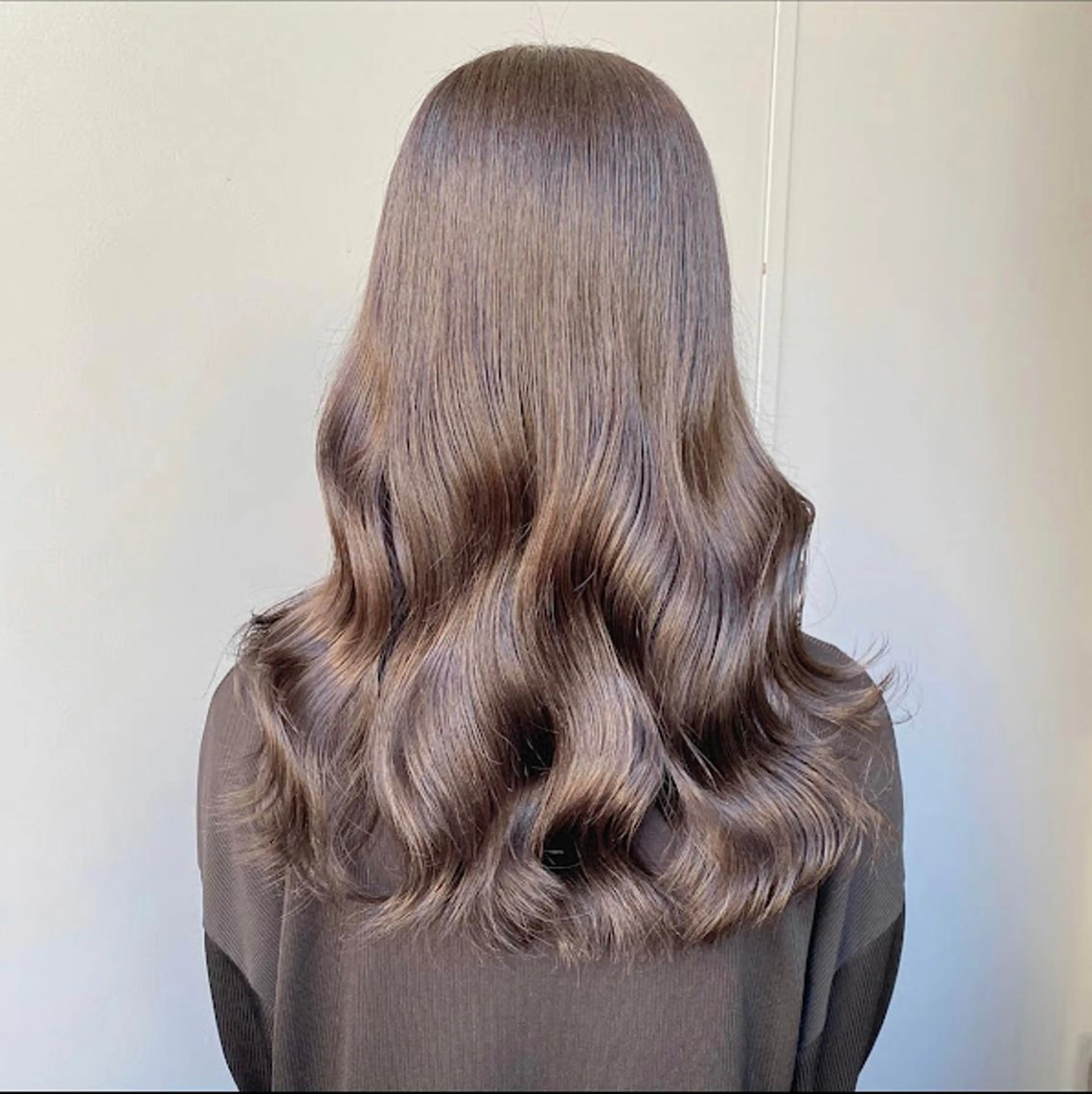 カラー 🪞SHE池袋 Official🪞のヘアスタイル