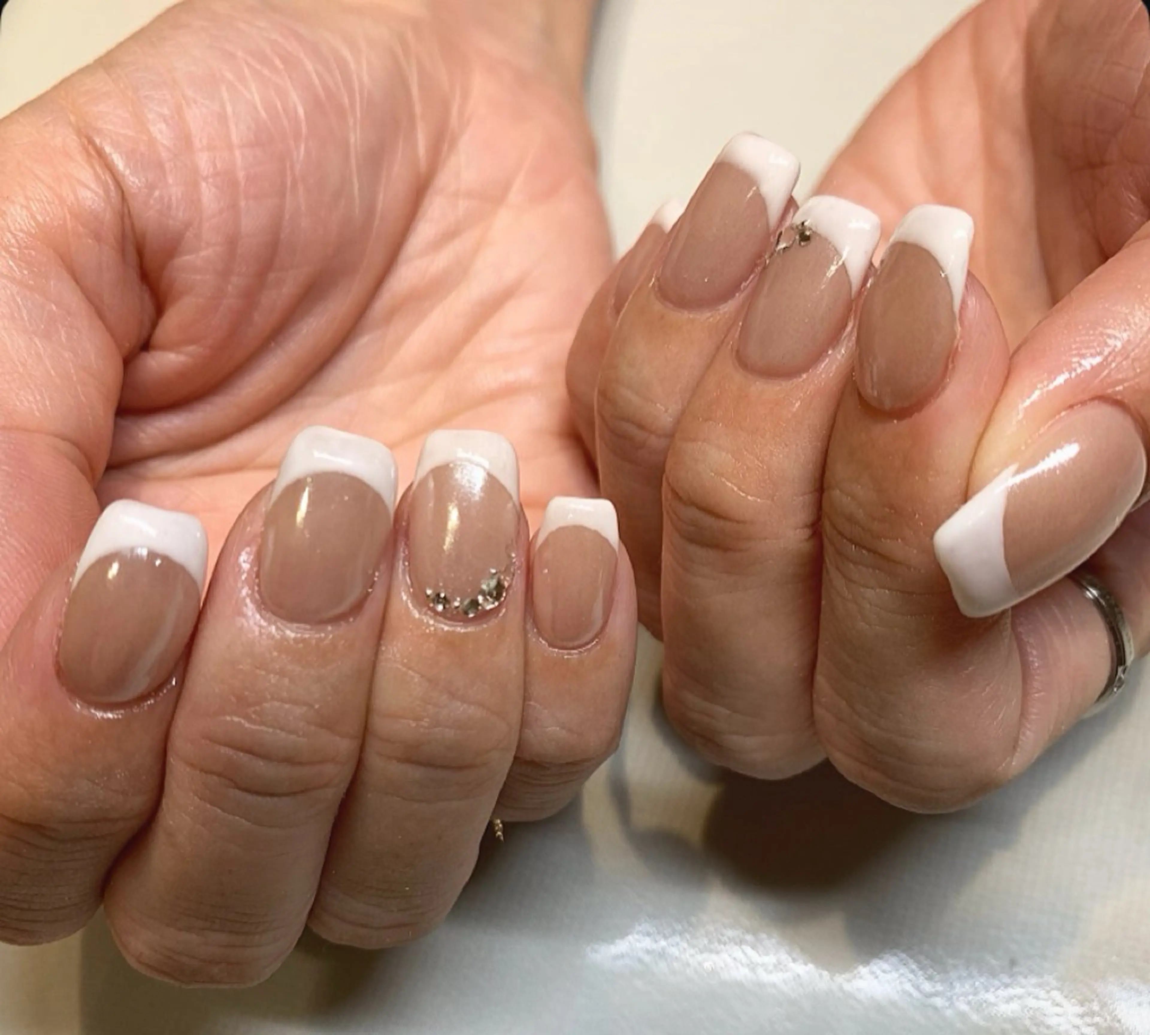 メンズ ネイル オーロラネイル フレンチネイル nailAVANCE akariのネイルデザイン