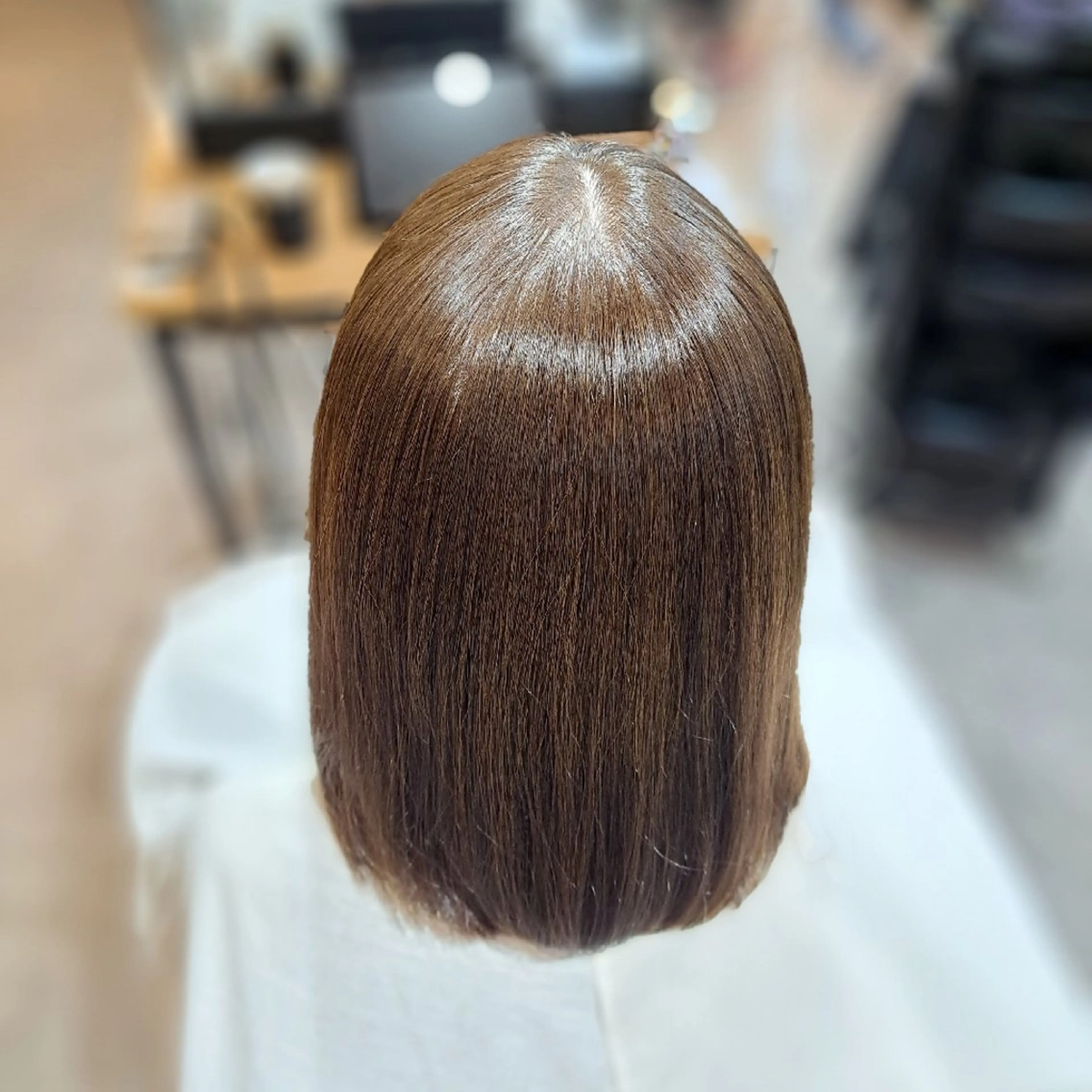 ミディアム レイヤー/透けカラー ✨KANAのヘアスタイル