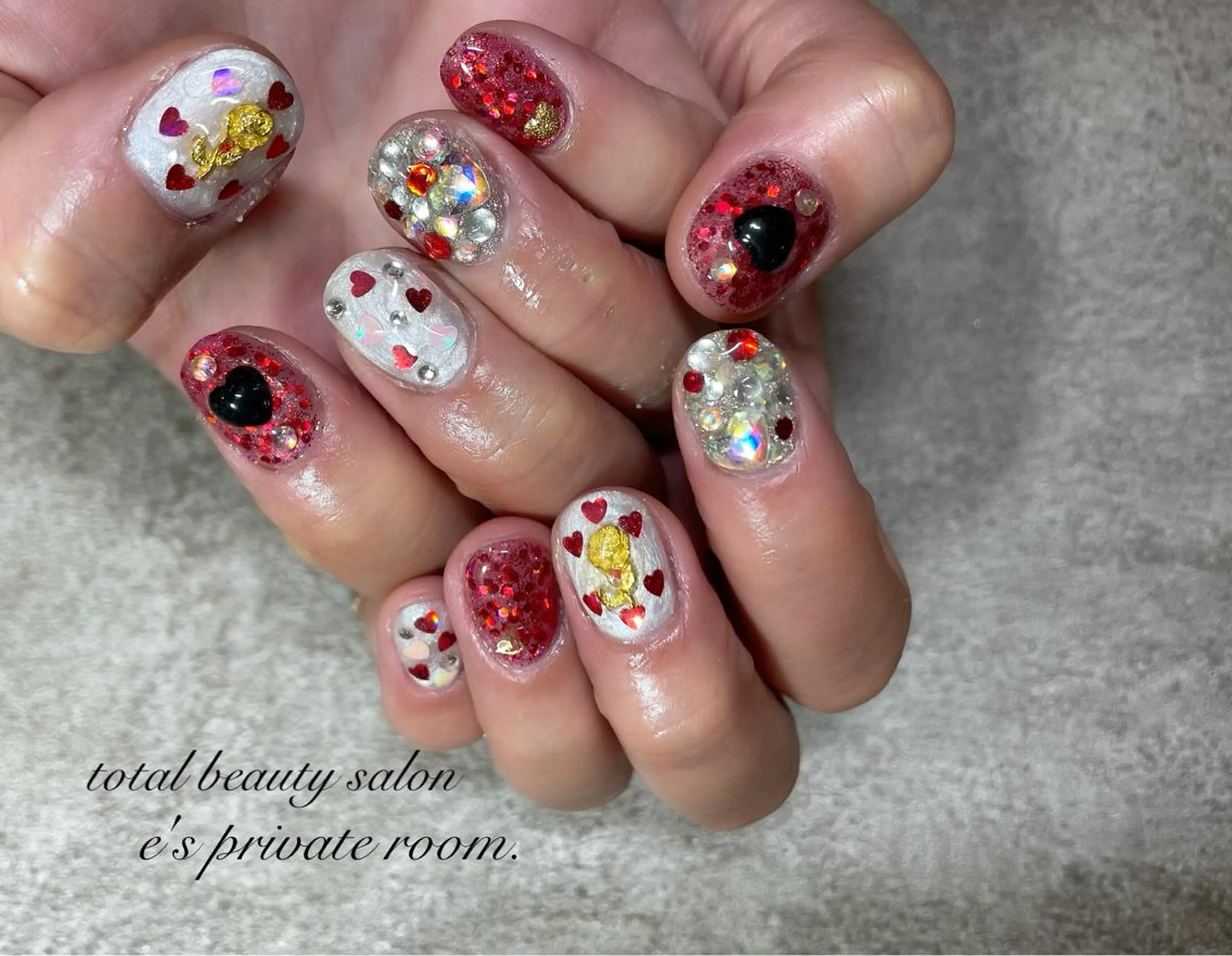 ネイル LAVISH nail salonのネイルデザイン