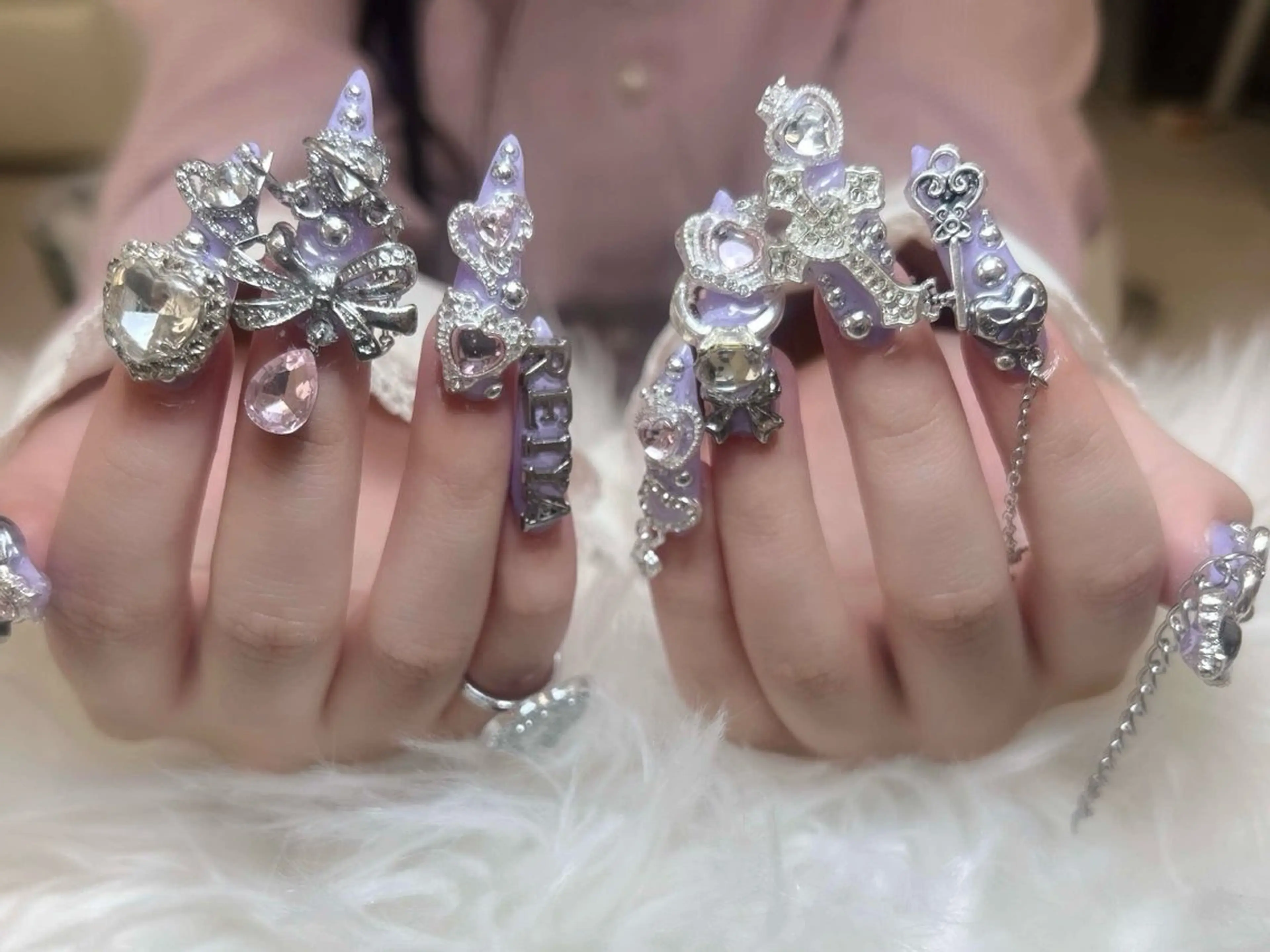 ネイル チークネイル 長さ出し フットネイル マグネットネイル 持ち込み ハンドネイル ANH NAIL ゴテゴテ専門店💎のネイルデザイン