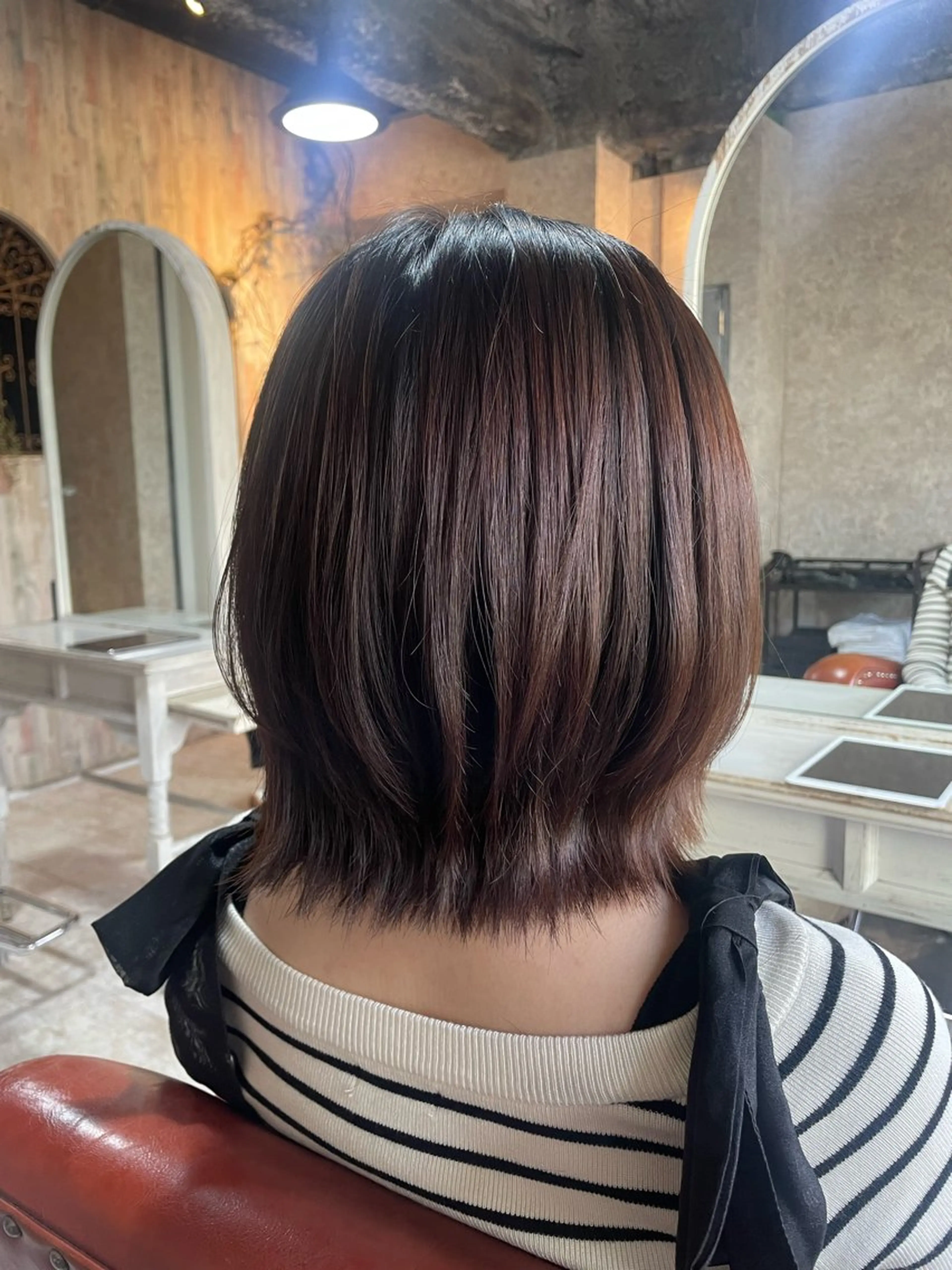 ミディアム ウルフカット 《Rounds》 rihoのヘアスタイル