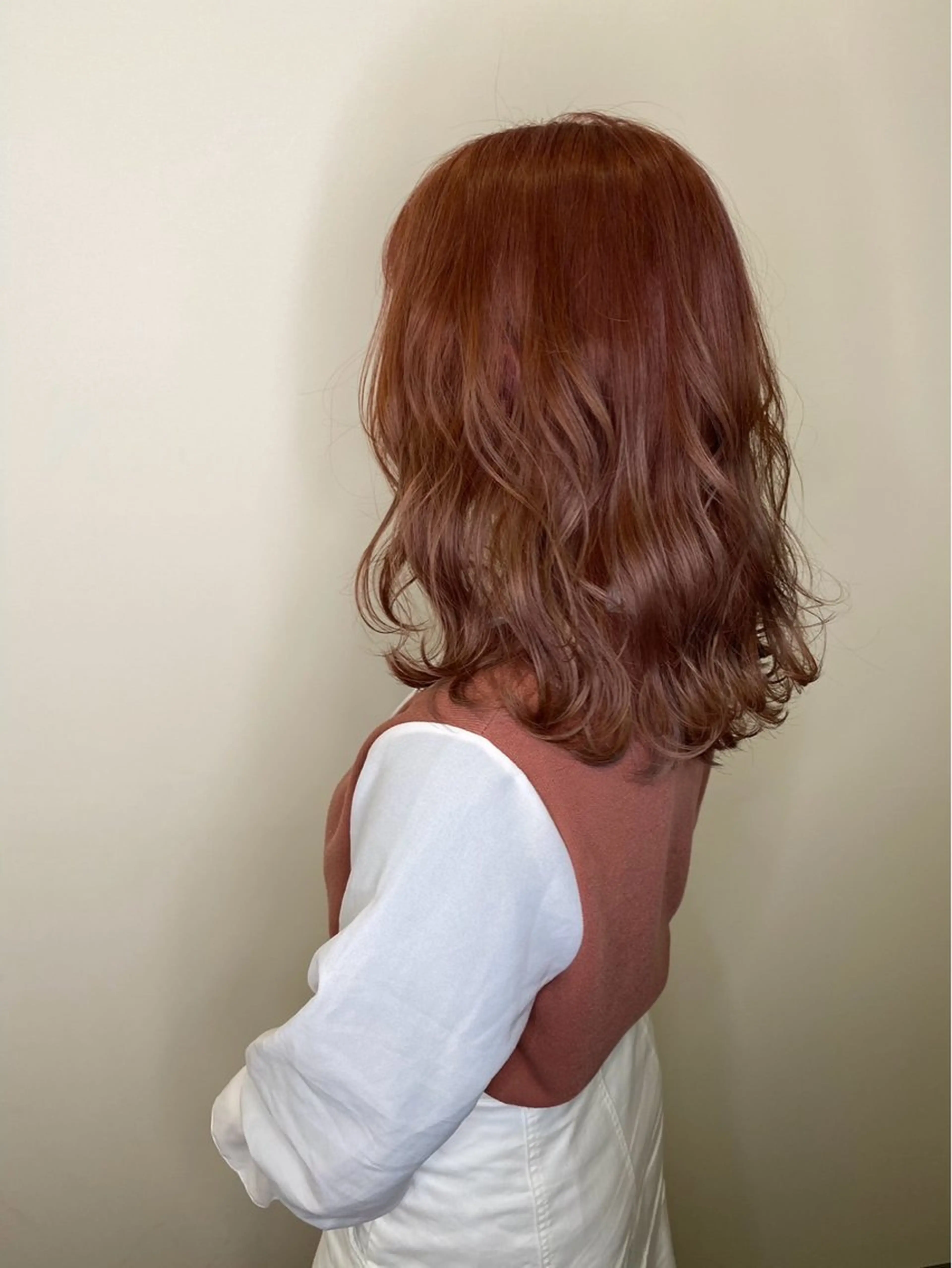 ミディアム 藤井 桃華のヘアスタイル