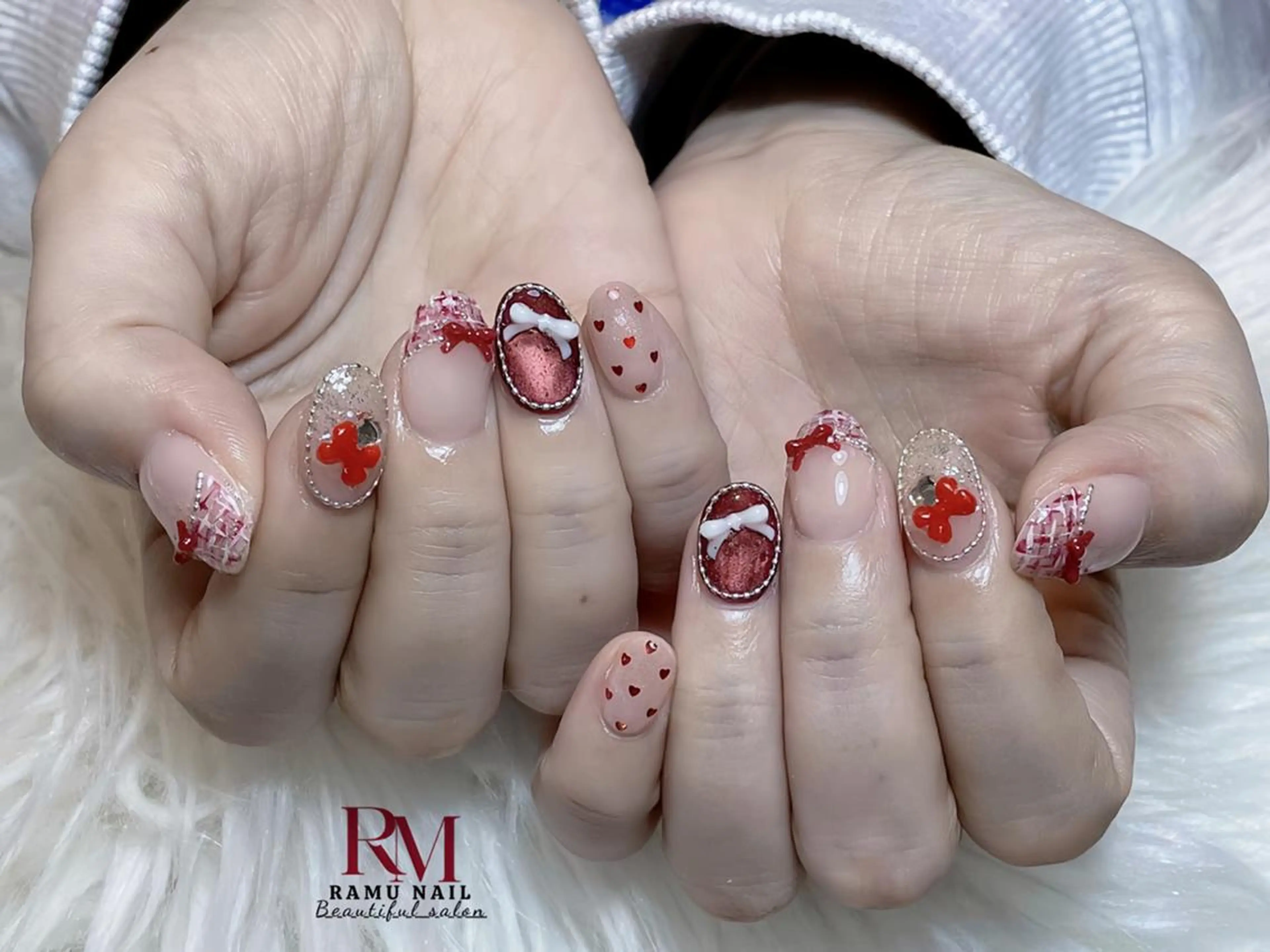 ネイル チークネイル フレンチネイル グラデーション マグネットネイル ネイルチップ ハンドネイル RAMU_Nail 池袋店のネイルデザイン