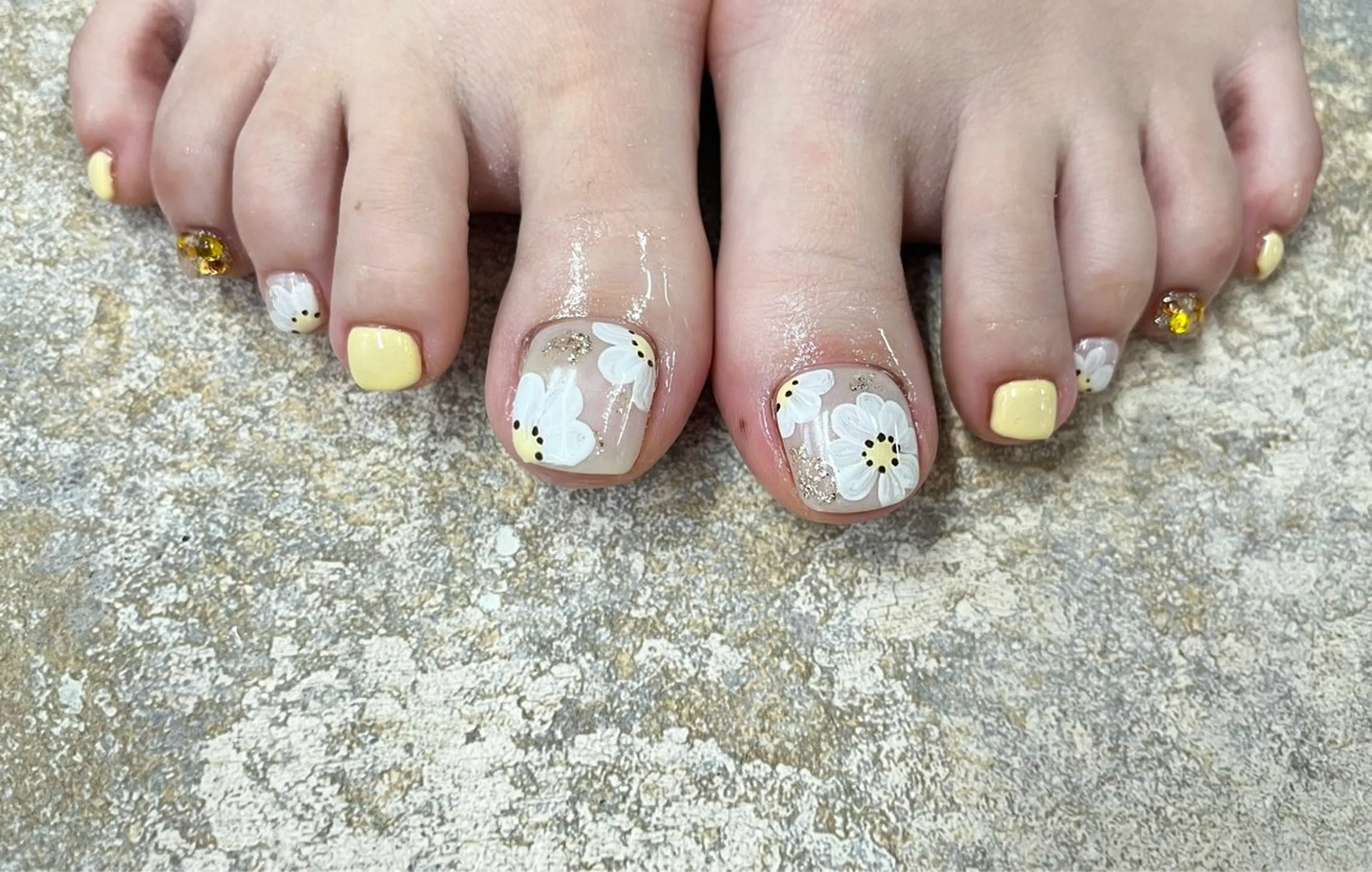 ネイル フットネイル Basic町田本店 Suzunaのネイルデザイン