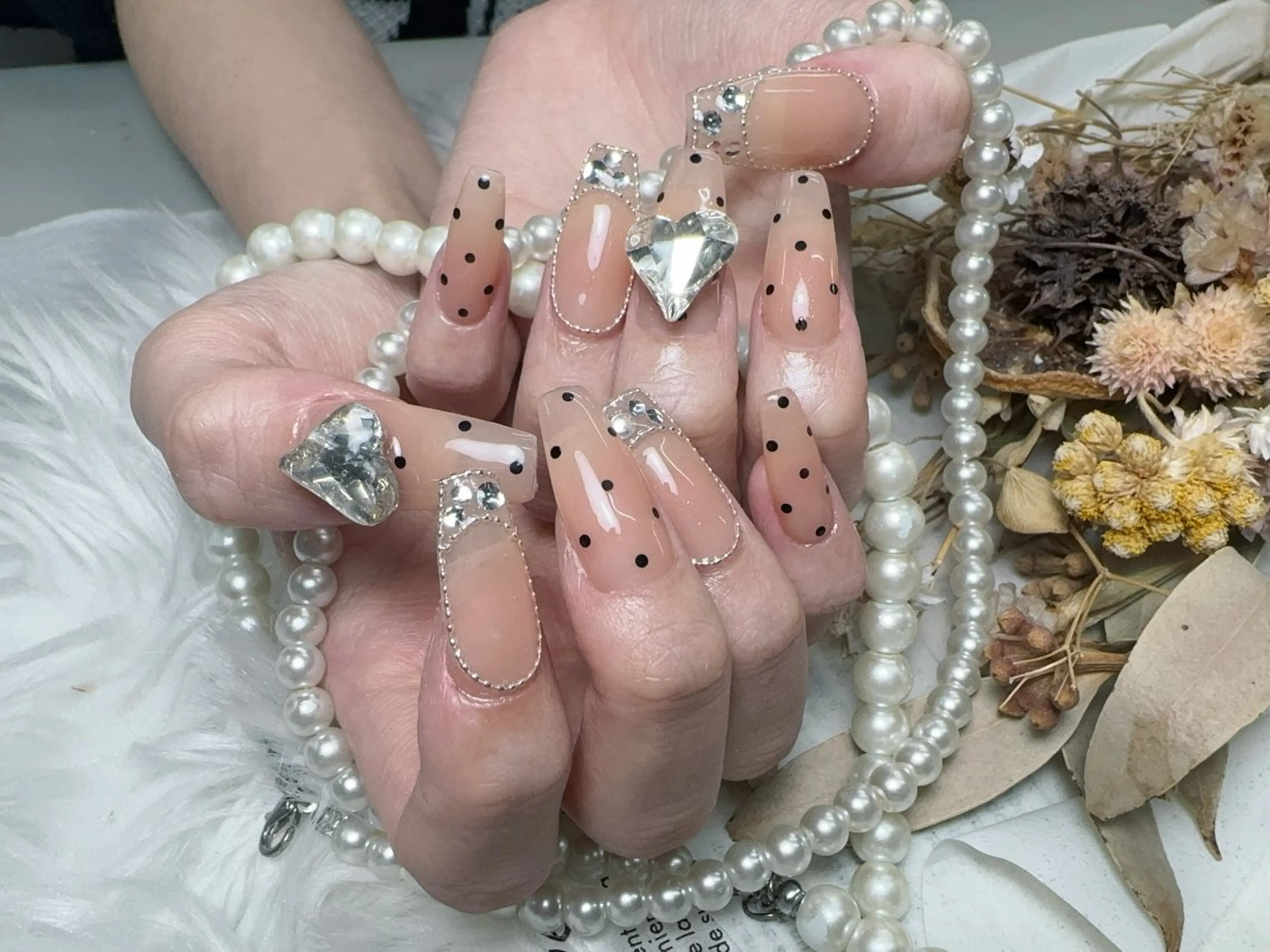 ネイル 長さ出し フレンチネイル ジェルネイル ガラスフレンチ 韓国ネイル ハンドネイル ハンドケア For U nail スカルプ専門店のネイルデザイン
