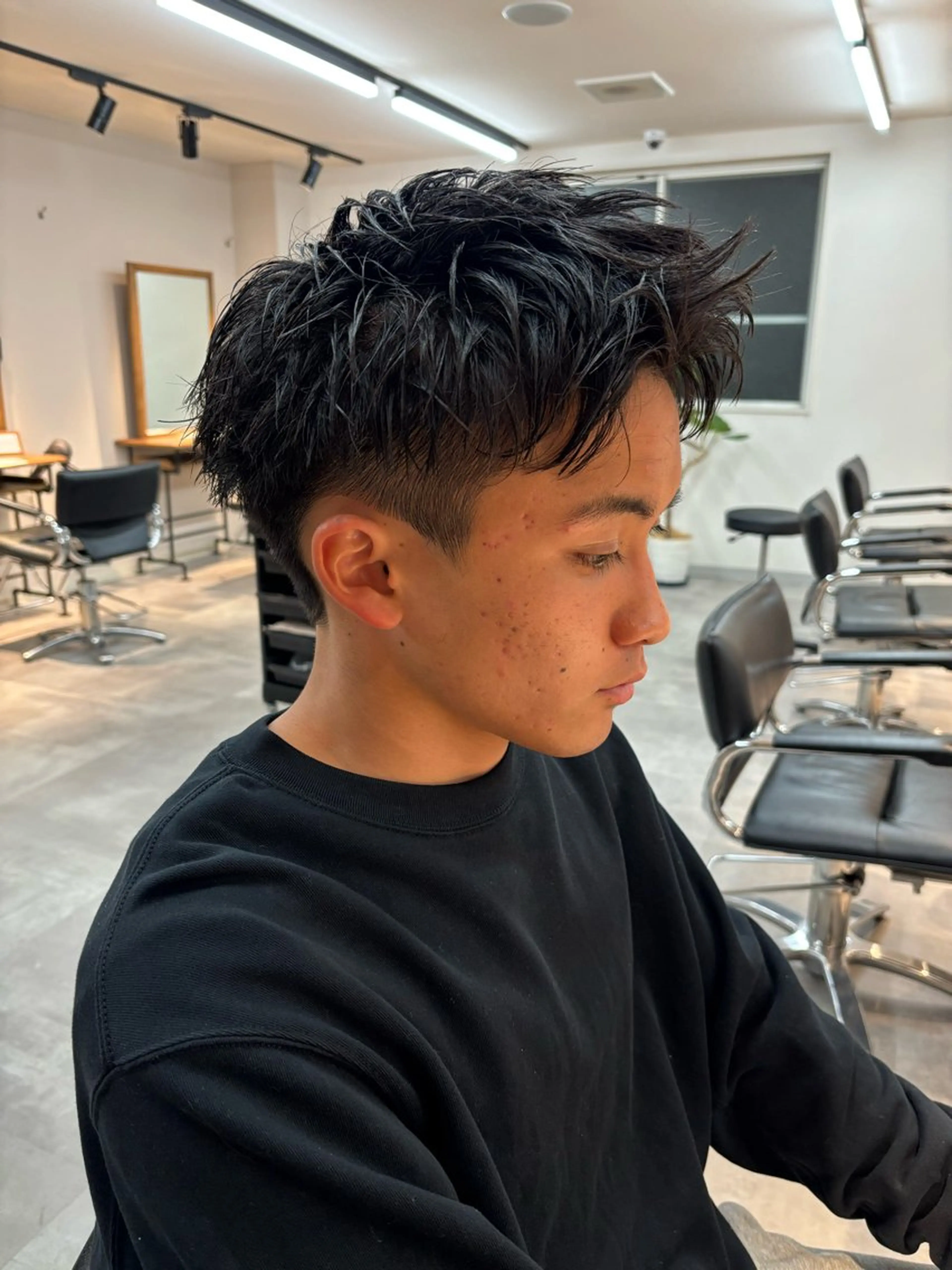 メンズ アップバング メンズショート カット 保立/フェザーパーマ /メンズカット千葉のヘアスタイル