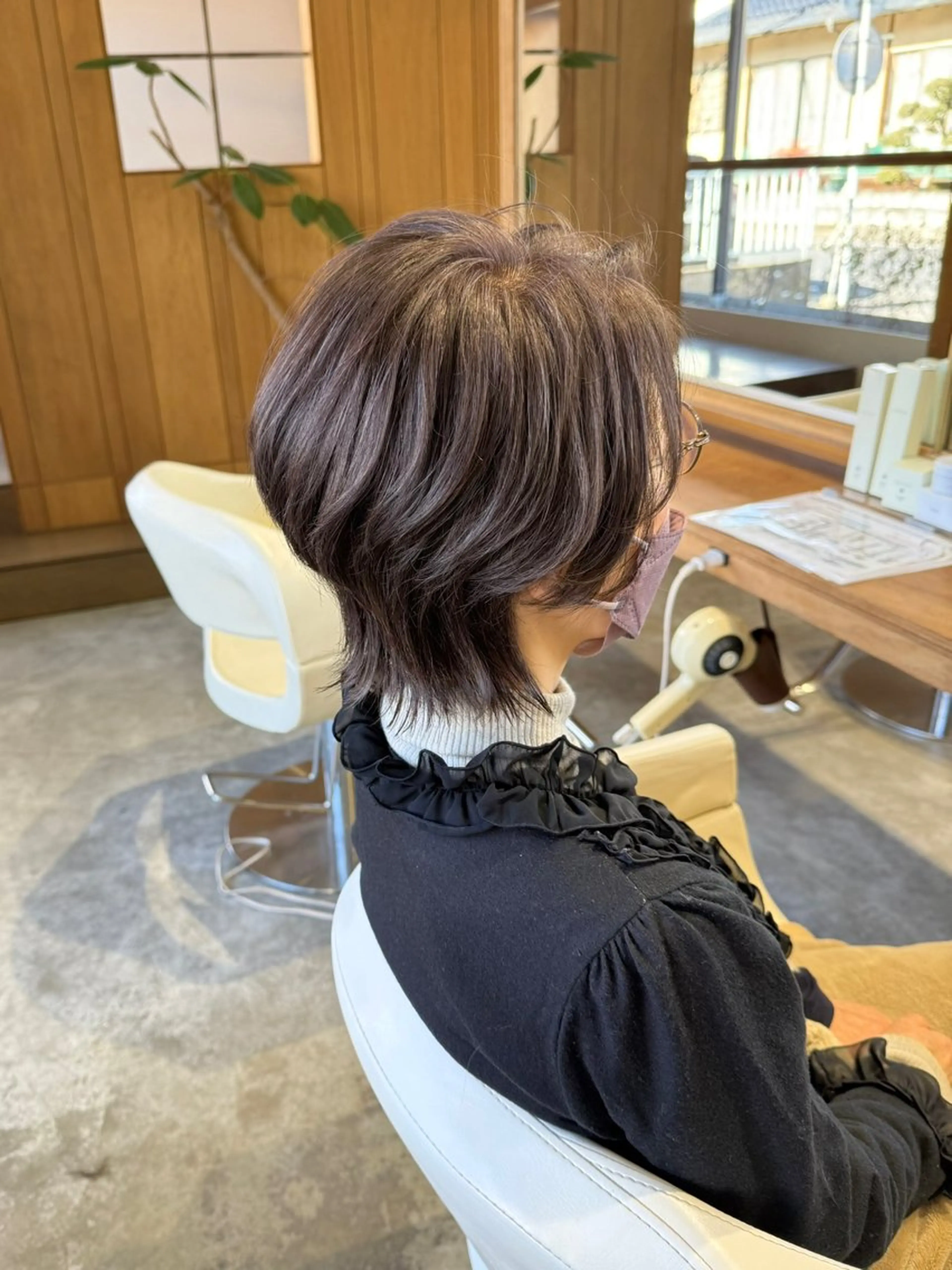 ミディアム カラー ウルフカット WATANABE MISAKIのヘアスタイル