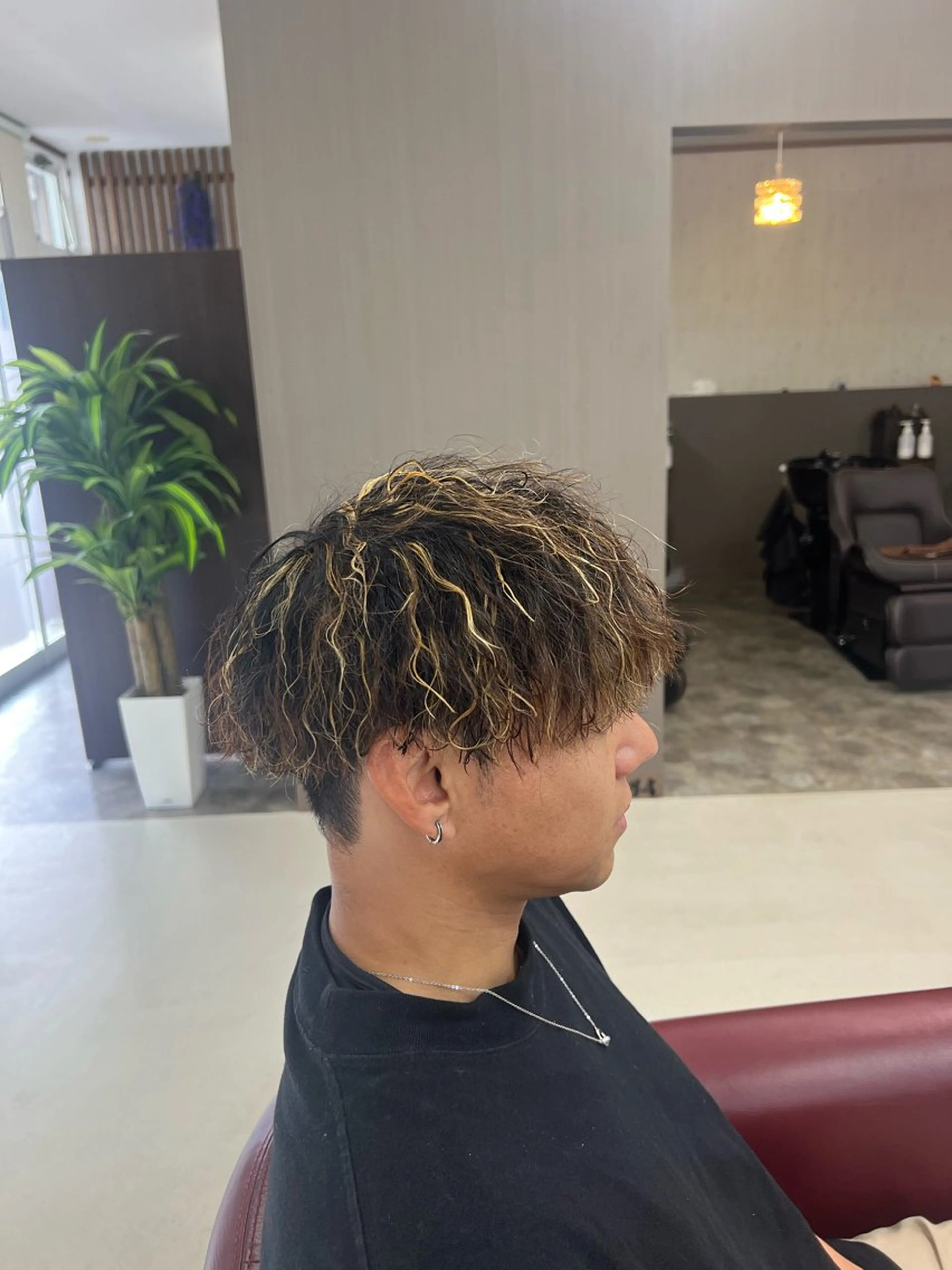 ショート カラー パーマ メッシュ KEN 🌟のヘアスタイル