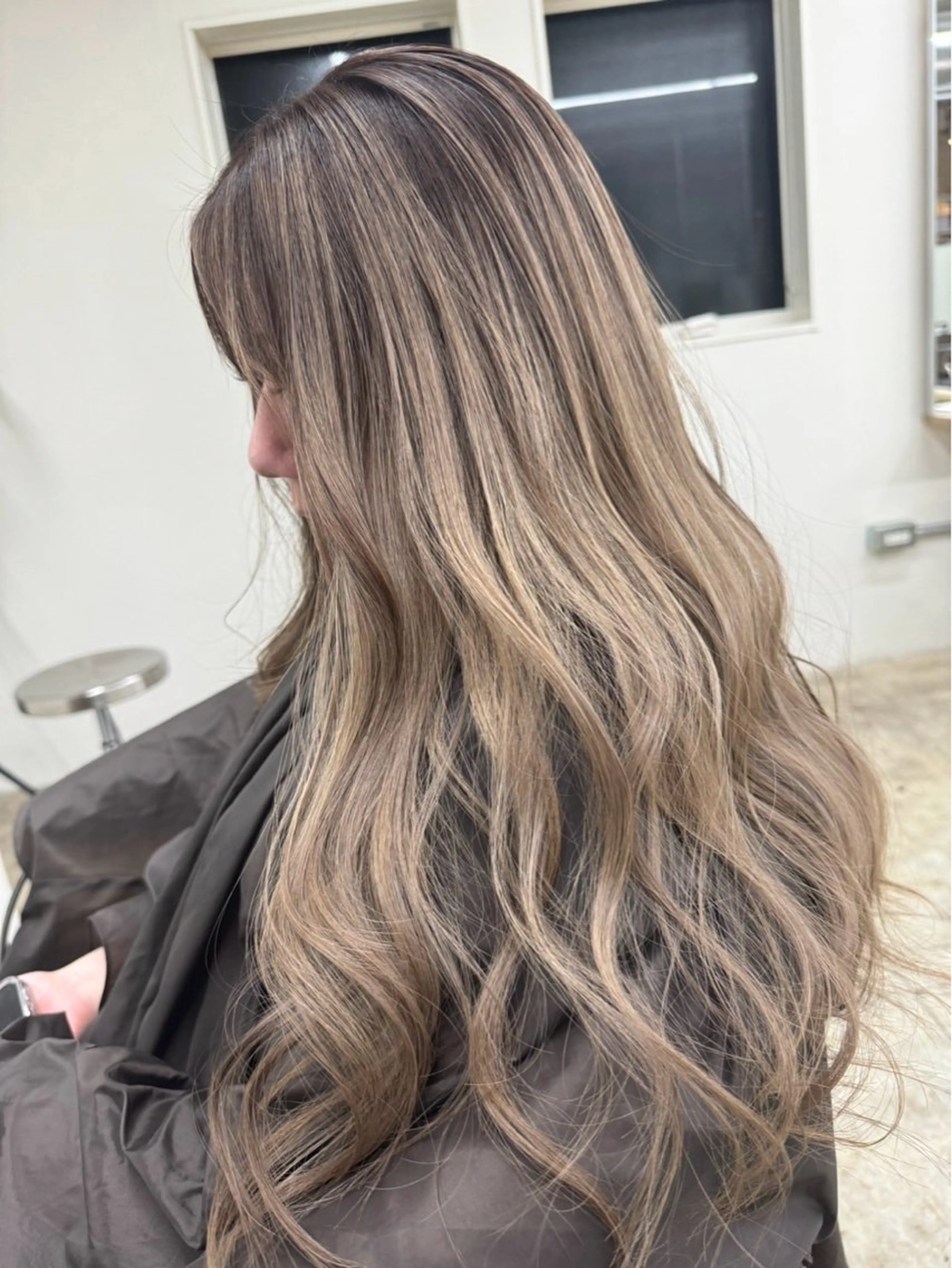 ロング カラーリスト Maiのヘアスタイル