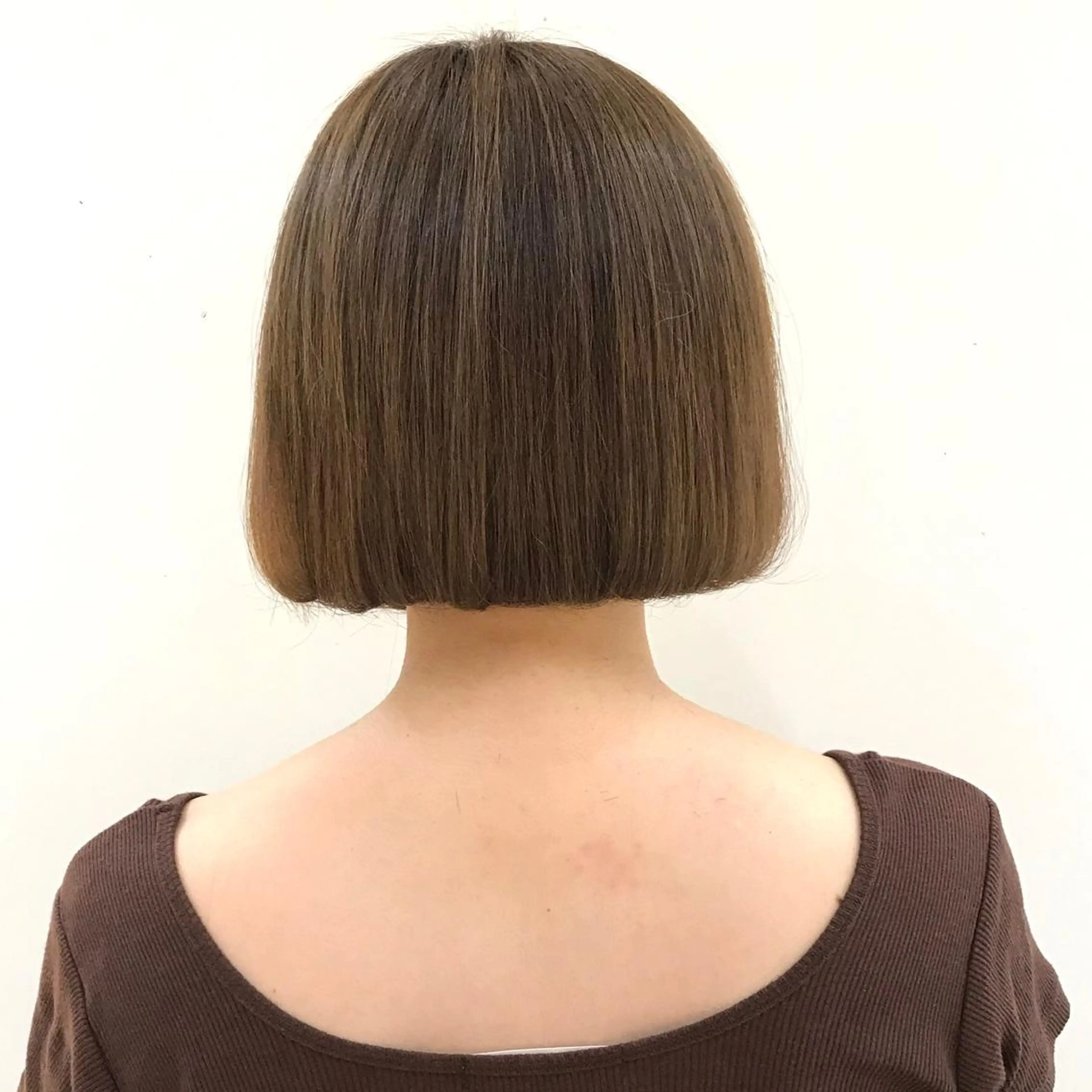 ショート タンバルモリ ムルギョル巻き 韓国風ヘア シースルーバング タッセルカット サロウィン所属・K-POP好き美容師 🇰🇷Kai.Yのヘアスタイル