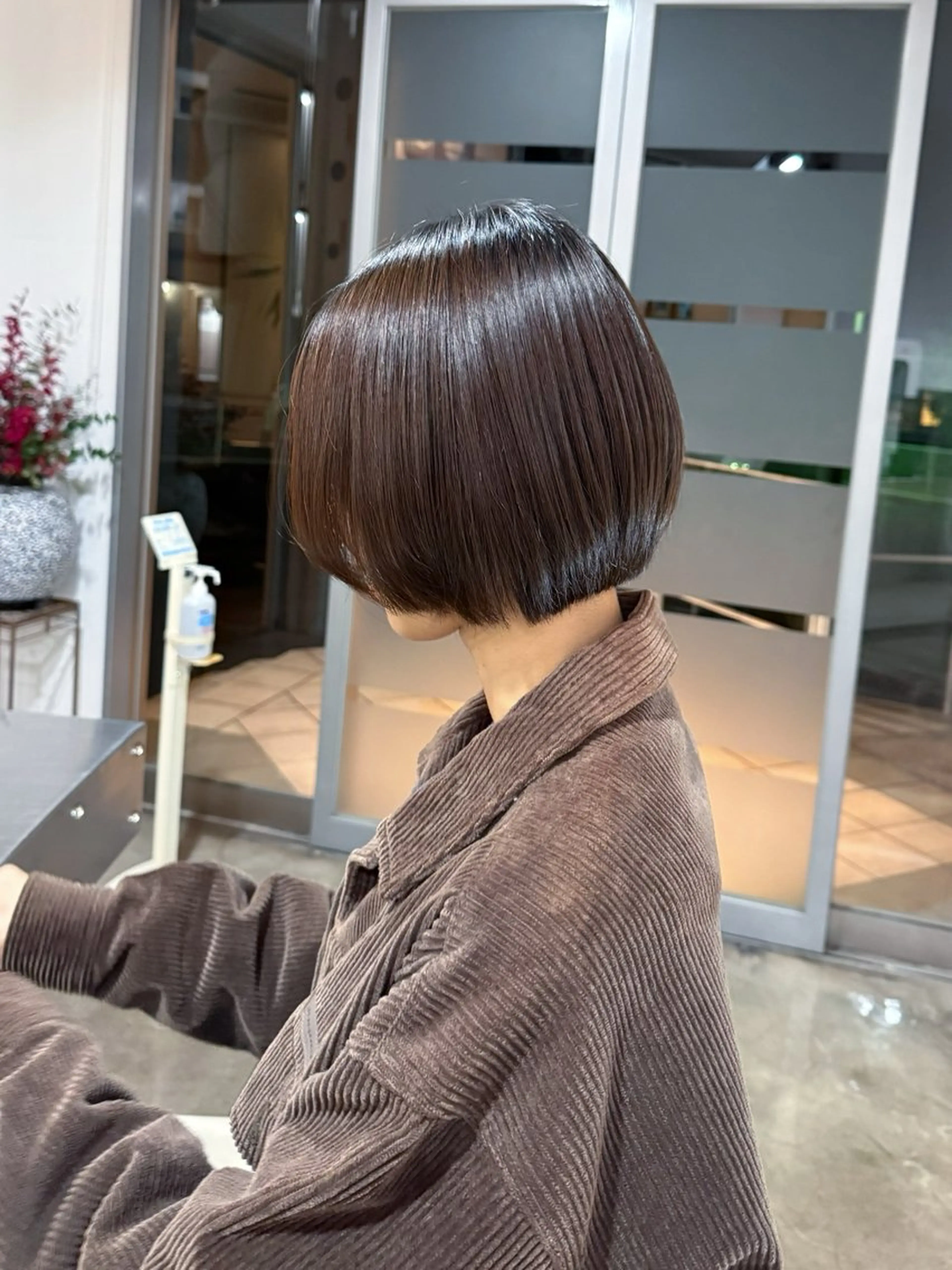 ショート カラー 韓国ヘア/透明感カラ ー/メンズレディースのヘアスタイル