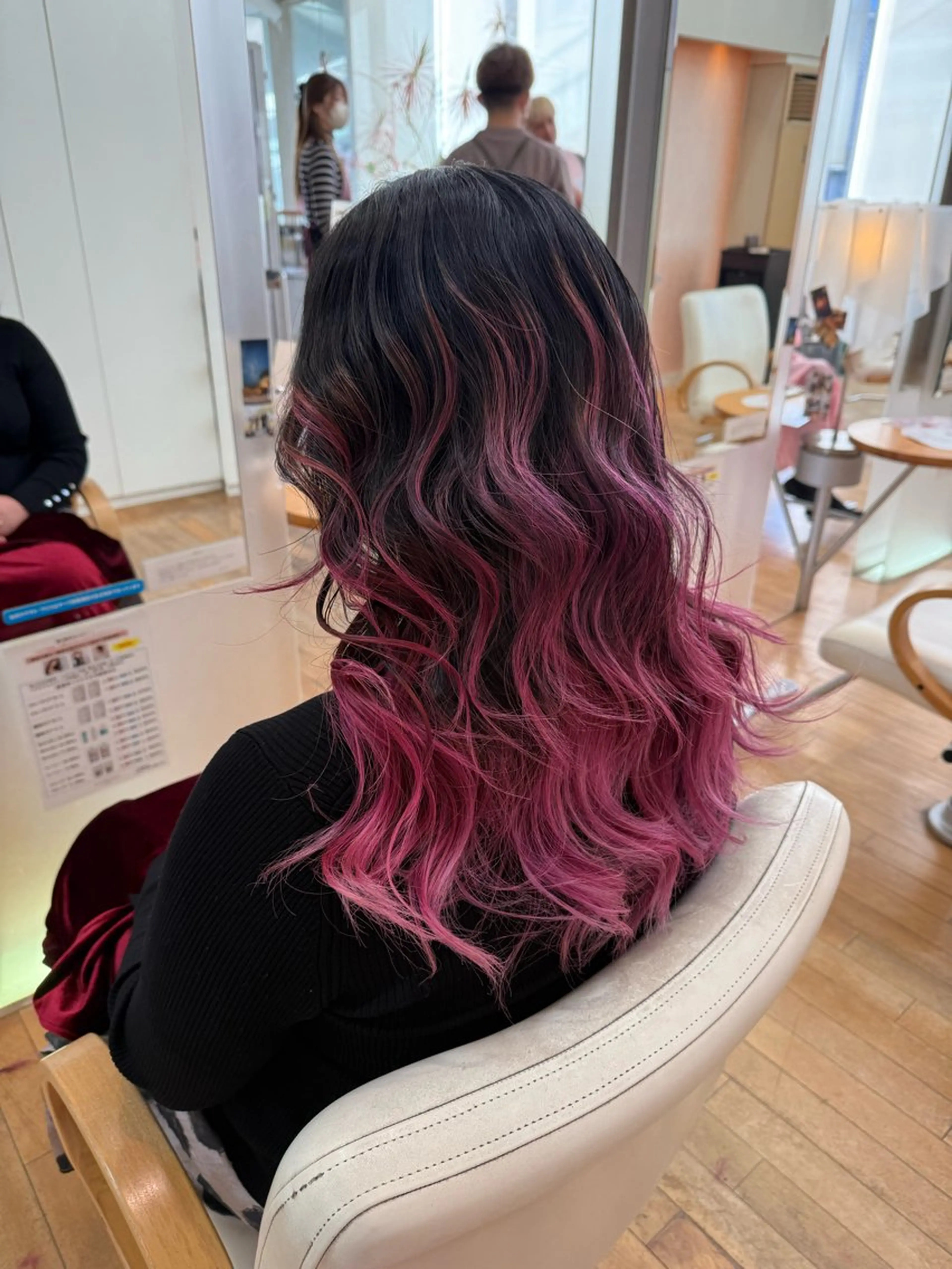 カラー 山本 瑠華のヘアスタイル
