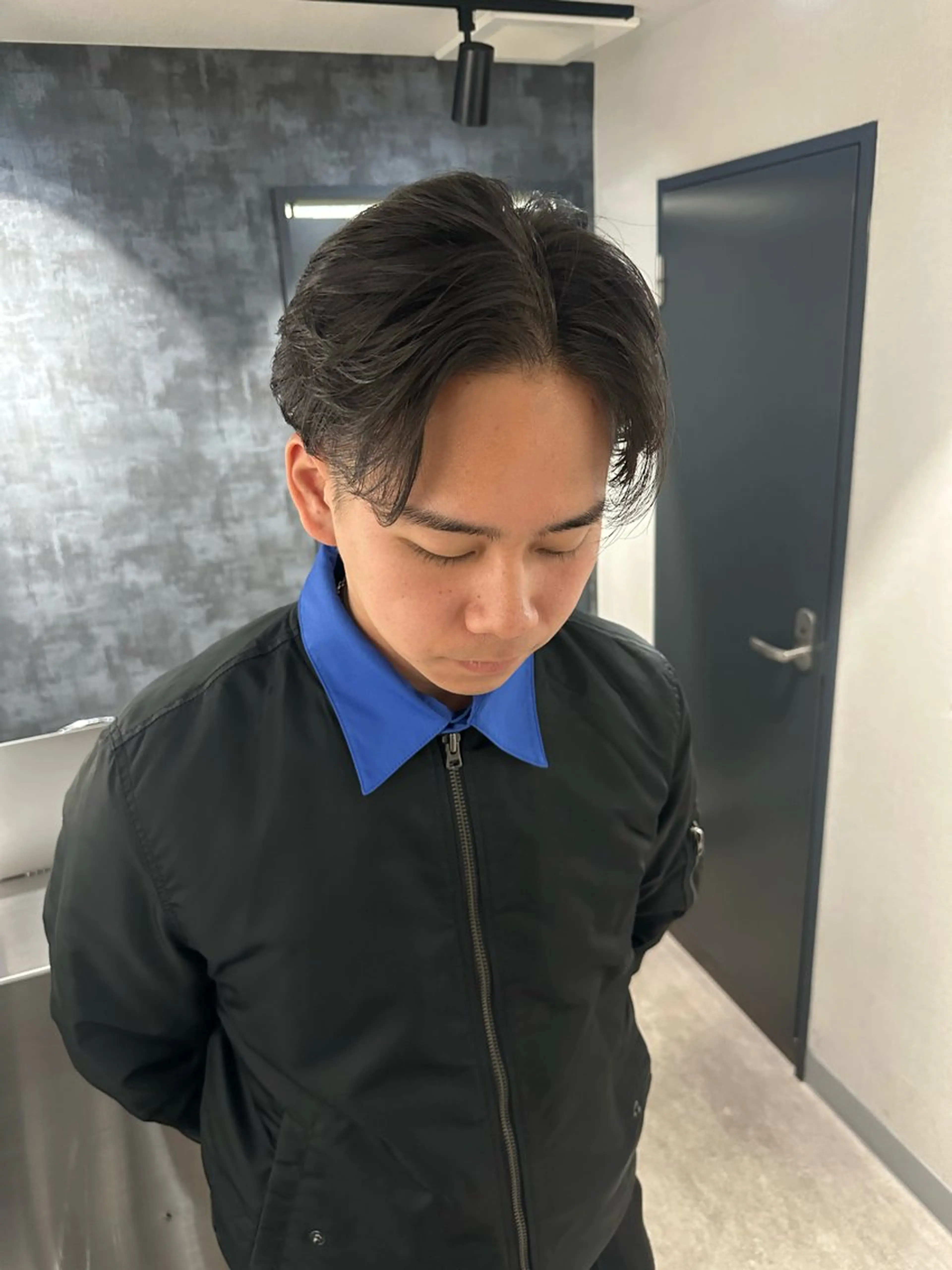 パーマ メンズ センターパート SALOWIN 原宿 iori所属・💈原宿指名No.1 センターパート💈のヘアスタイル