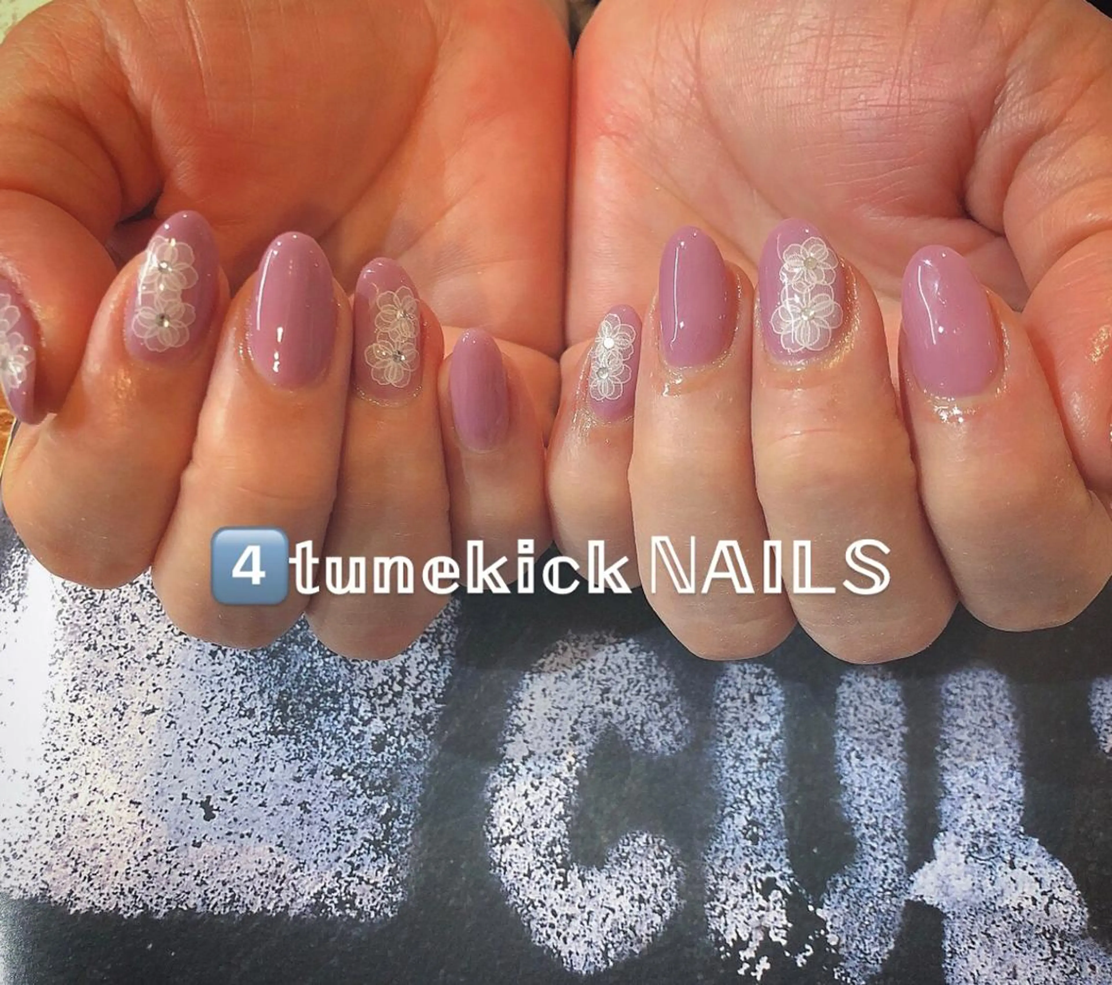 ネイル 4tunekick NAILS(フォーチュンキックネイルズ)所属・星野 淳子のネイルデザイン