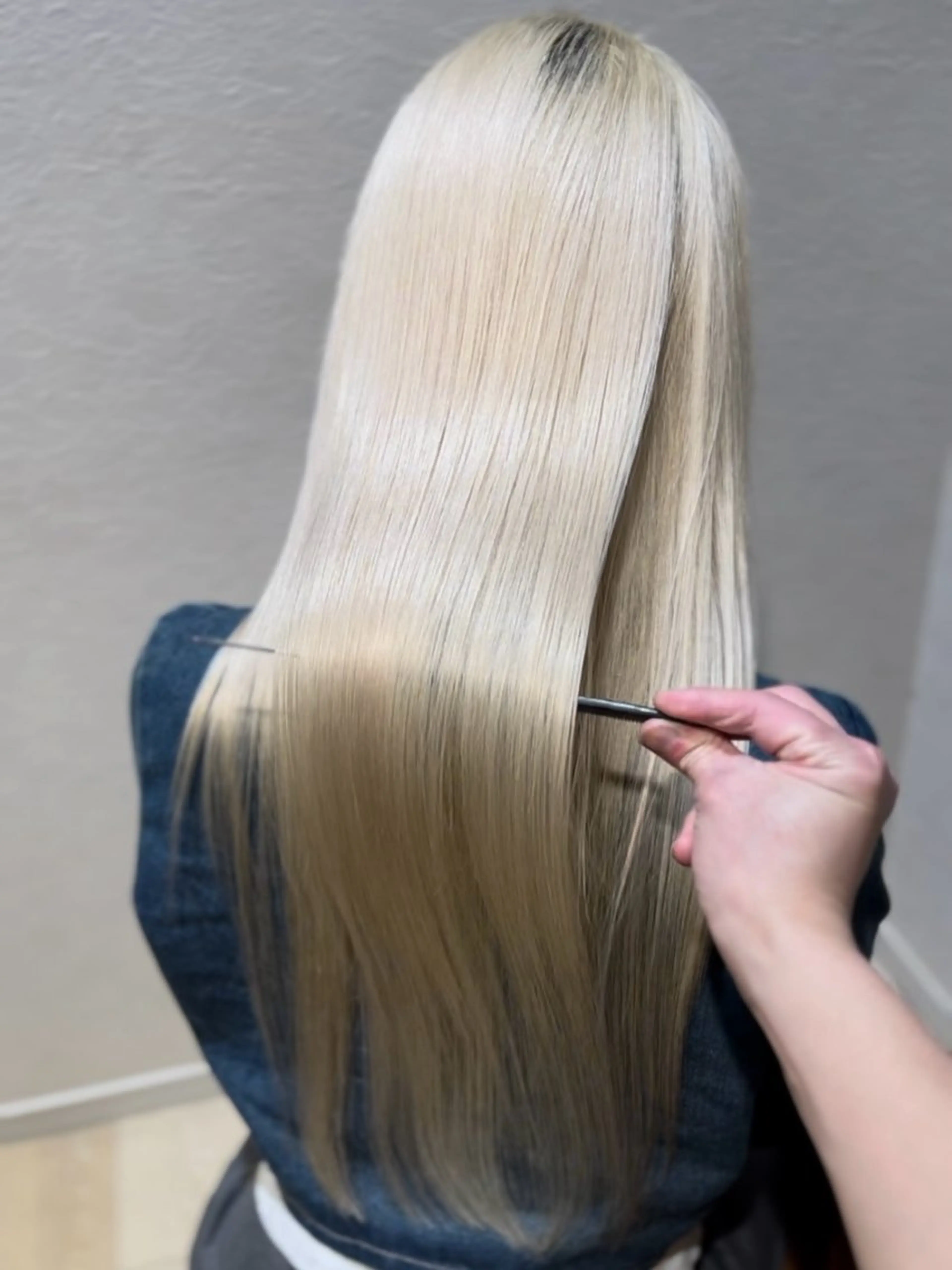 ロング ブリーチなしカラー RURI🩵のヘアスタイル