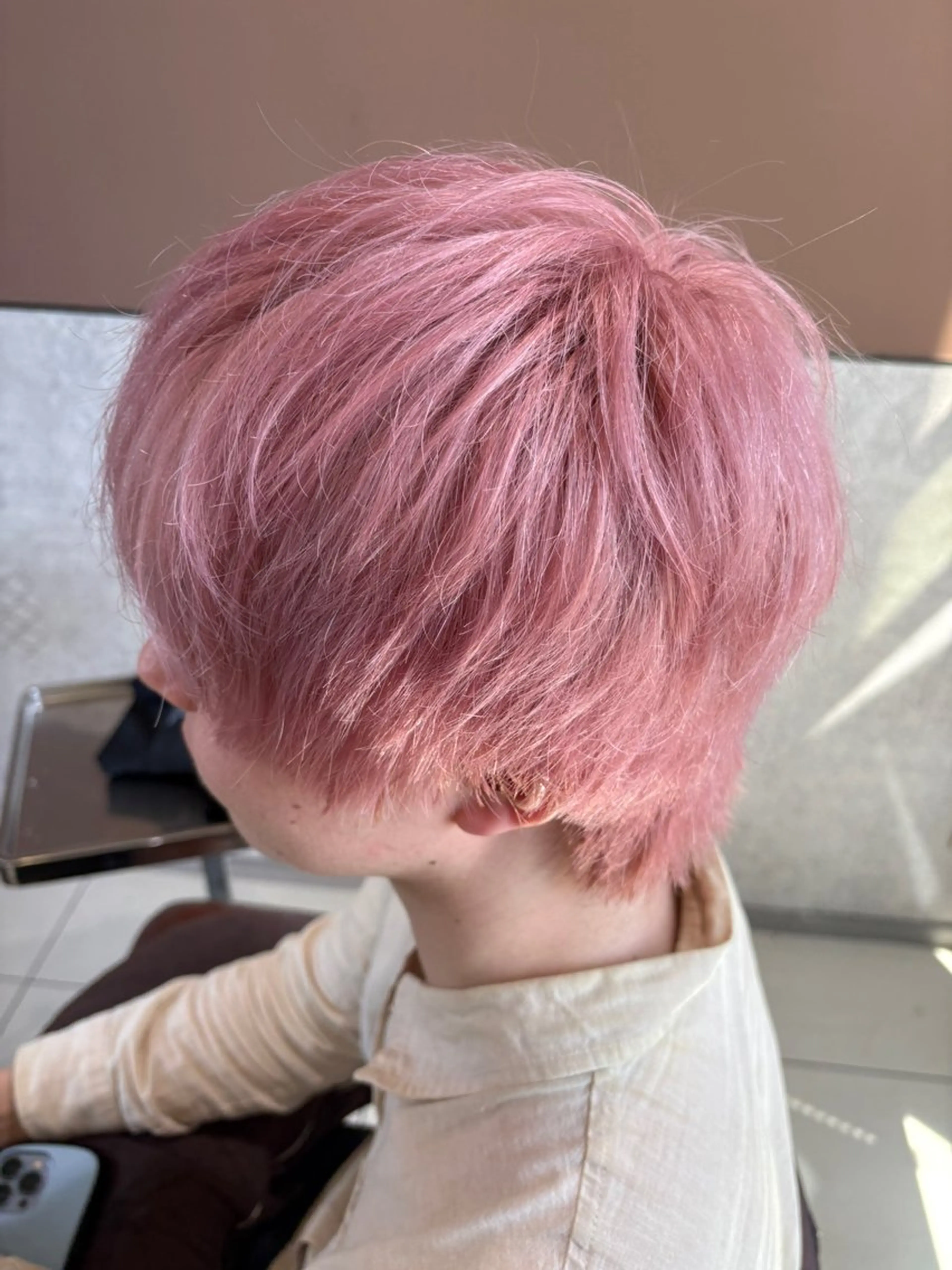 カラー メンズ メンズブリーチ ブリーチ ピンクカラー カット ヘアカラー フェザーパーマ/ ダブルカラー/藤田のヘアスタイル