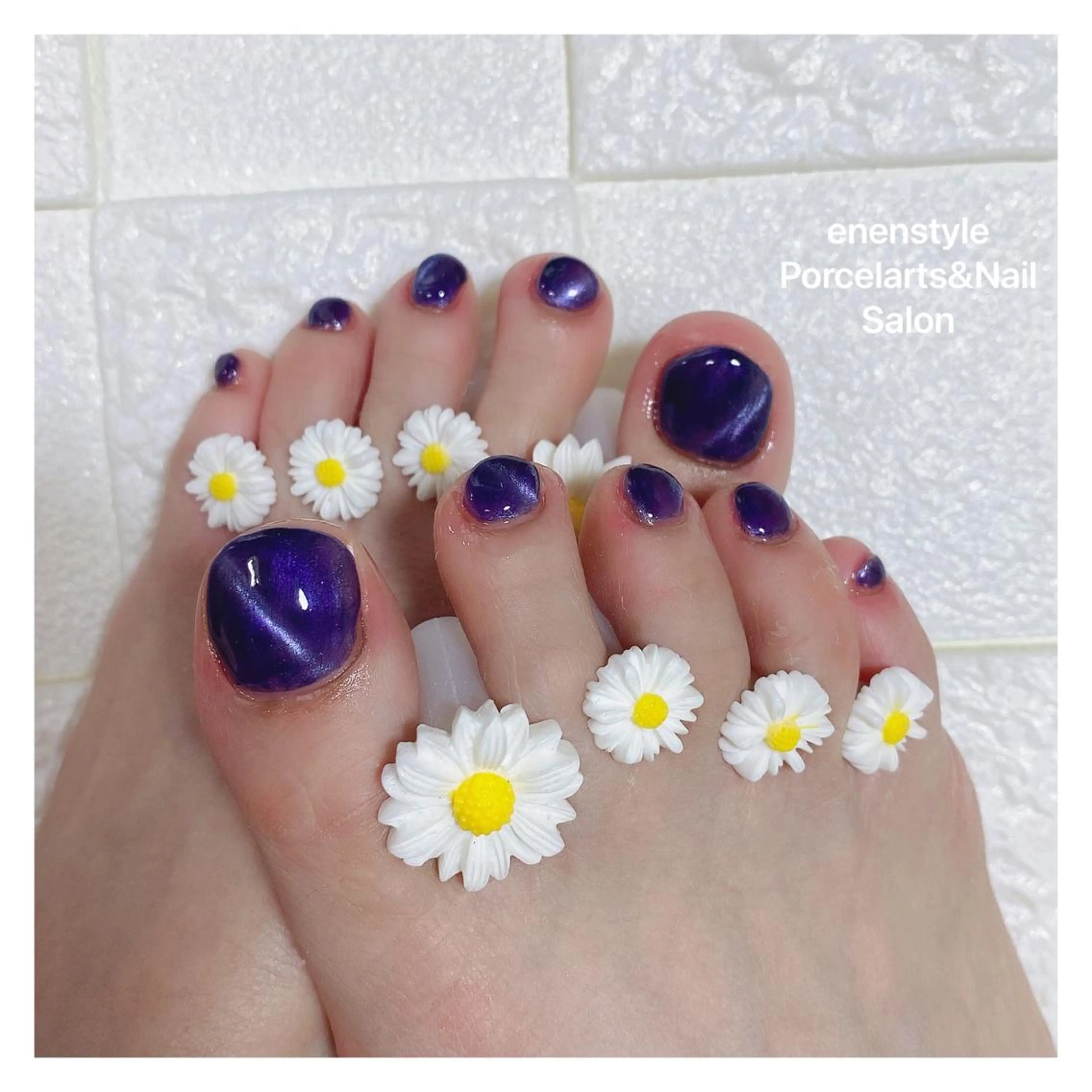 ショート ハンドネイル フットネイル 👑enen style👑のネイルデザイン